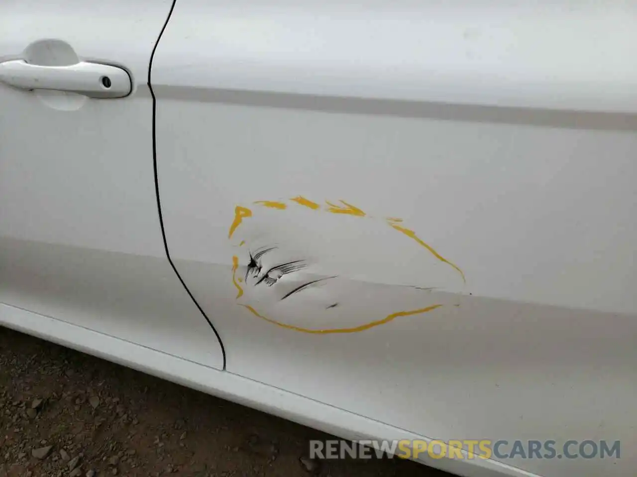 9 Photograph of a damaged car 4T1B11HK8KU181678 TOYOTA CAMRY 2019