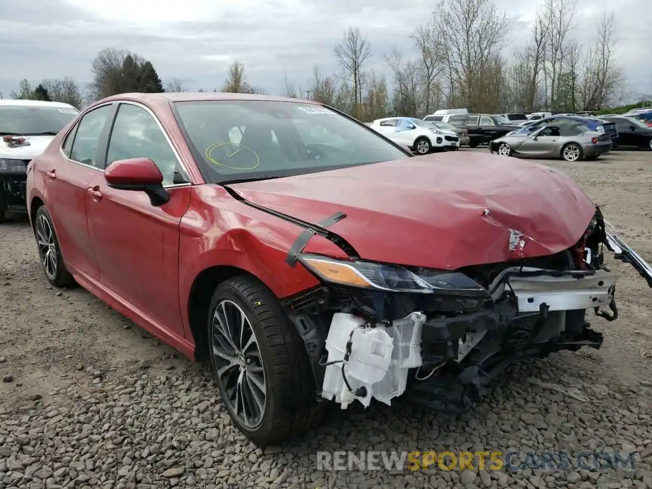 1 Photograph of a damaged car 4T1B11HK8KU182703 TOYOTA CAMRY 2019