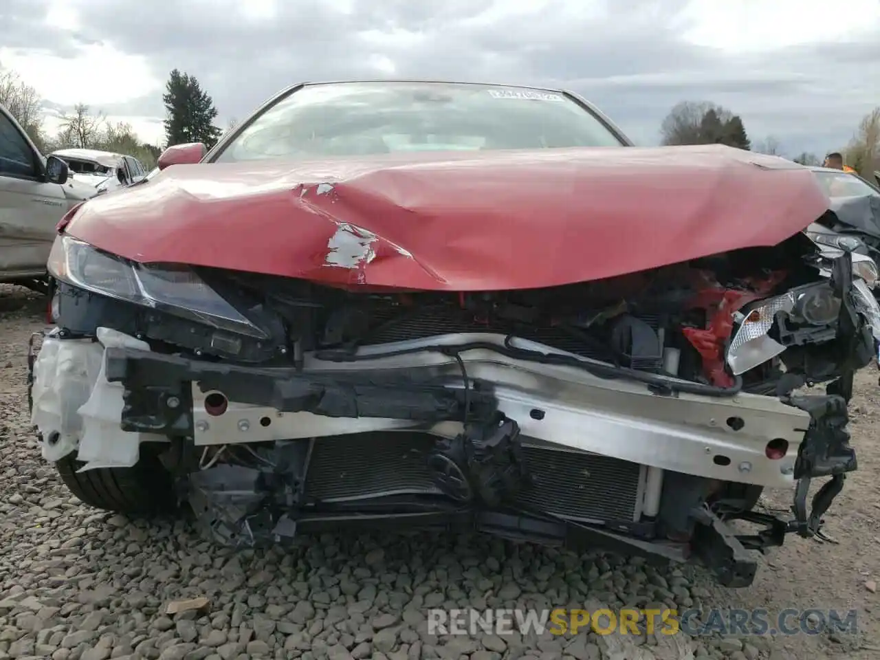 9 Photograph of a damaged car 4T1B11HK8KU182703 TOYOTA CAMRY 2019