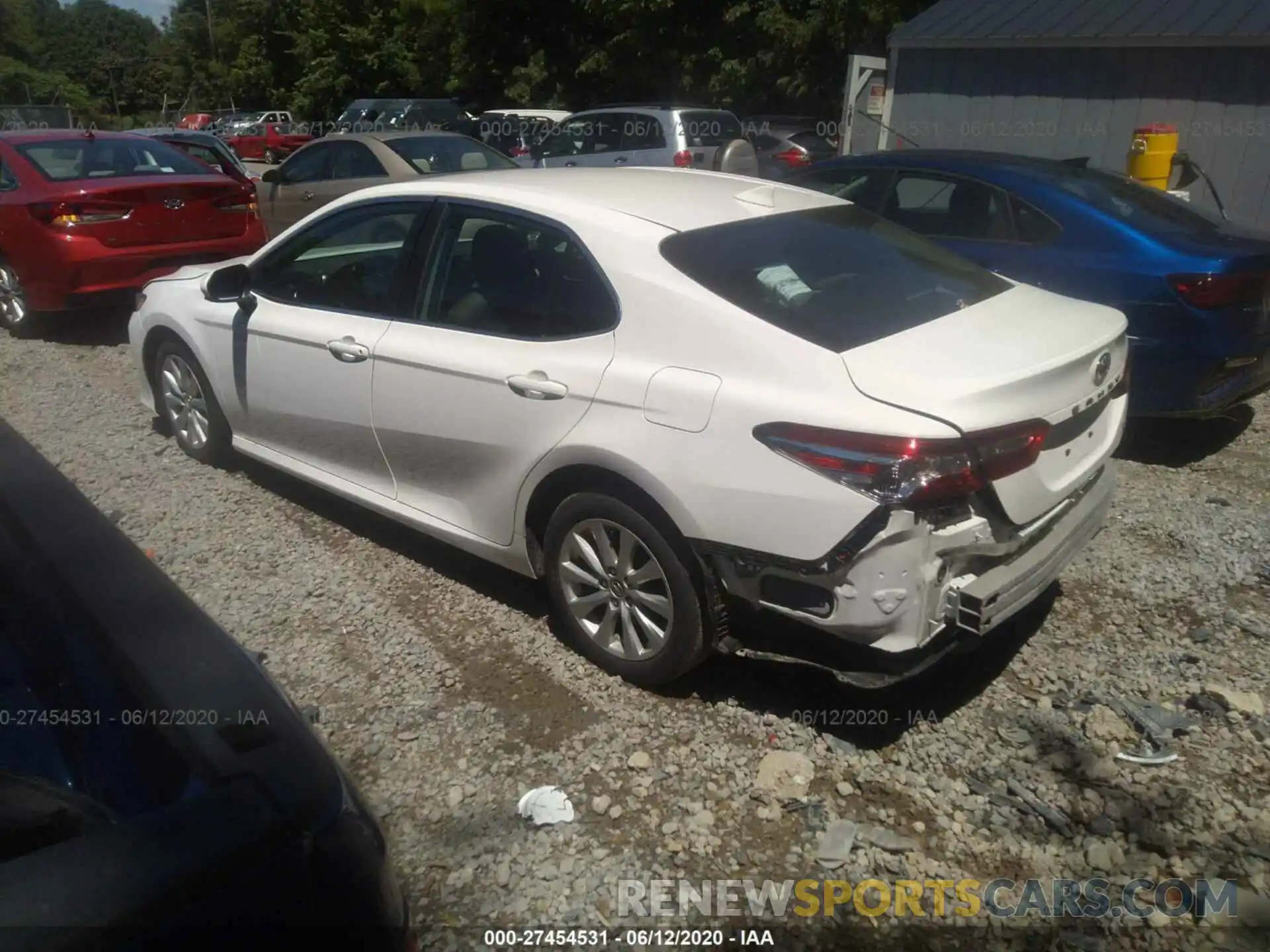 3 Photograph of a damaged car 4T1B11HK8KU183933 TOYOTA CAMRY 2019