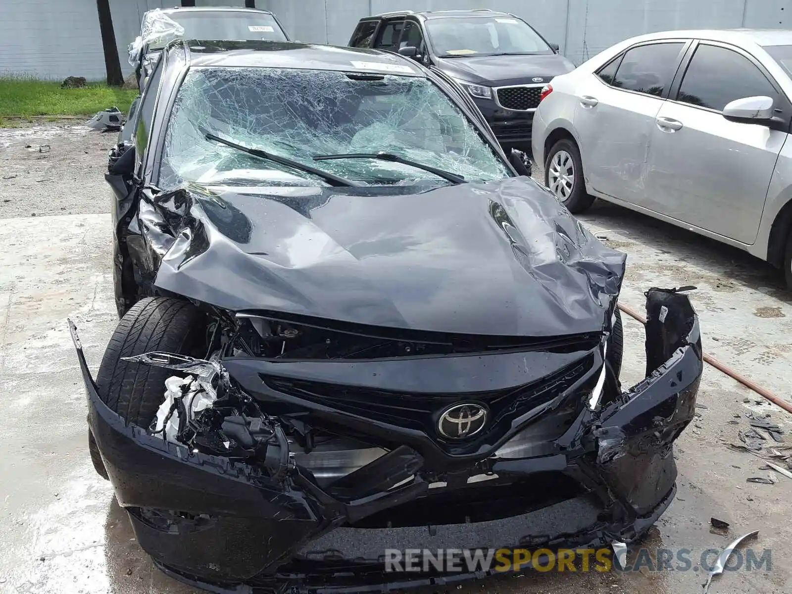 9 Фотография поврежденного автомобиля 4T1B11HK8KU184418 TOYOTA CAMRY 2019