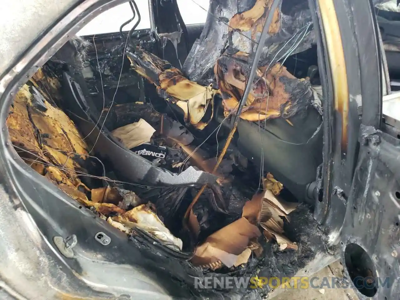 6 Photograph of a damaged car 4T1B11HK8KU187819 TOYOTA CAMRY 2019