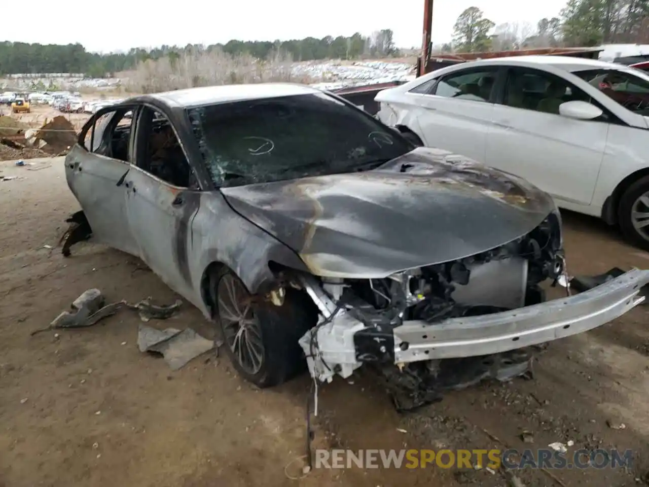 9 Photograph of a damaged car 4T1B11HK8KU187819 TOYOTA CAMRY 2019