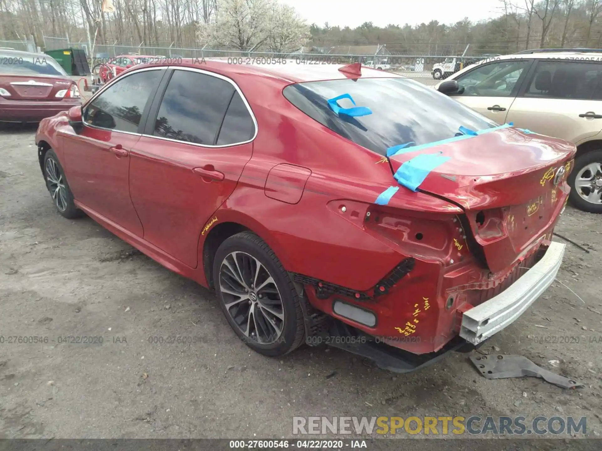 3 Photograph of a damaged car 4T1B11HK8KU187979 TOYOTA CAMRY 2019