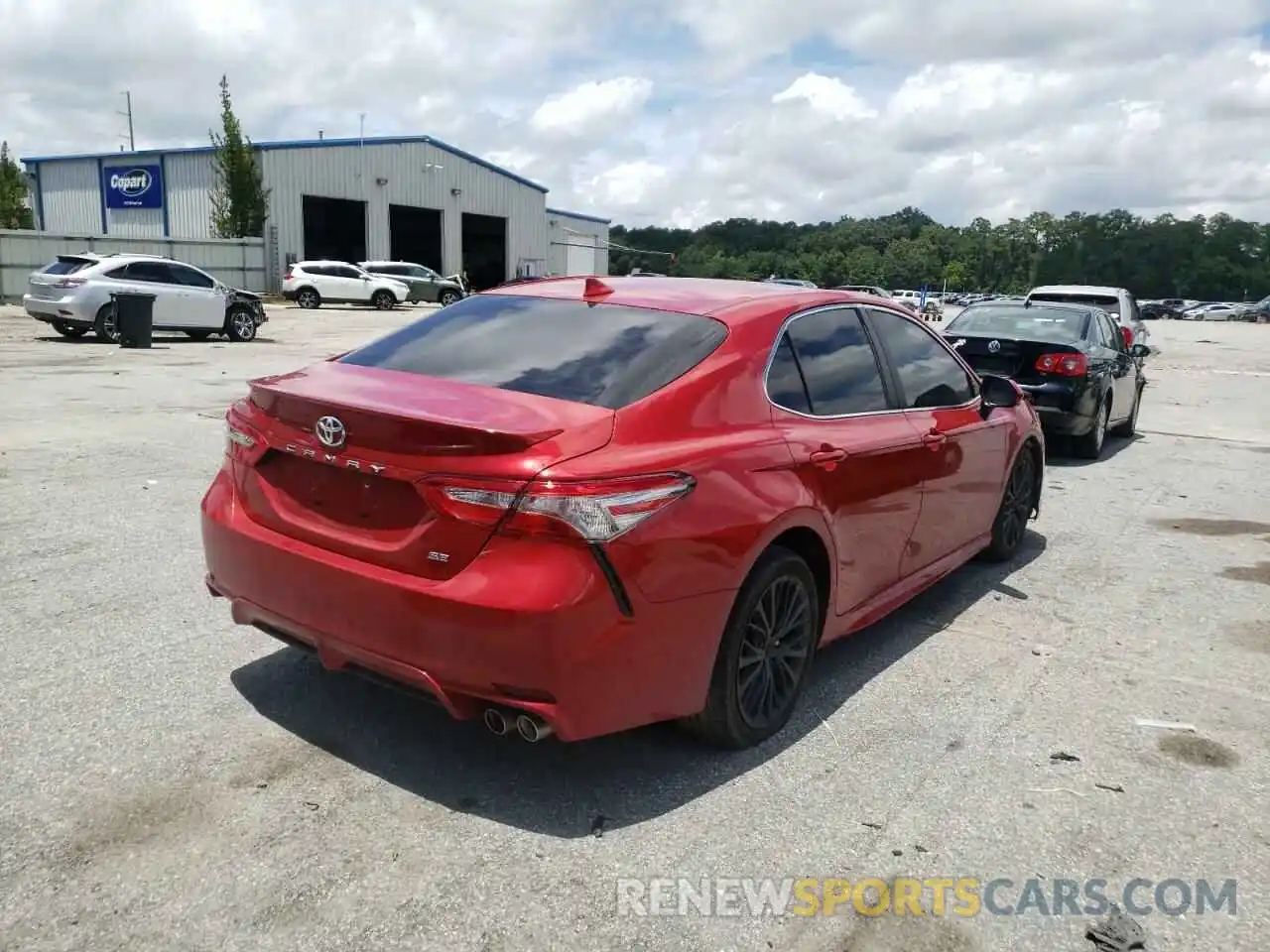 4 Photograph of a damaged car 4T1B11HK8KU190056 TOYOTA CAMRY 2019