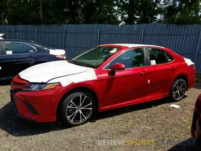 2 Photograph of a damaged car 4T1B11HK8KU193300 TOYOTA CAMRY 2019