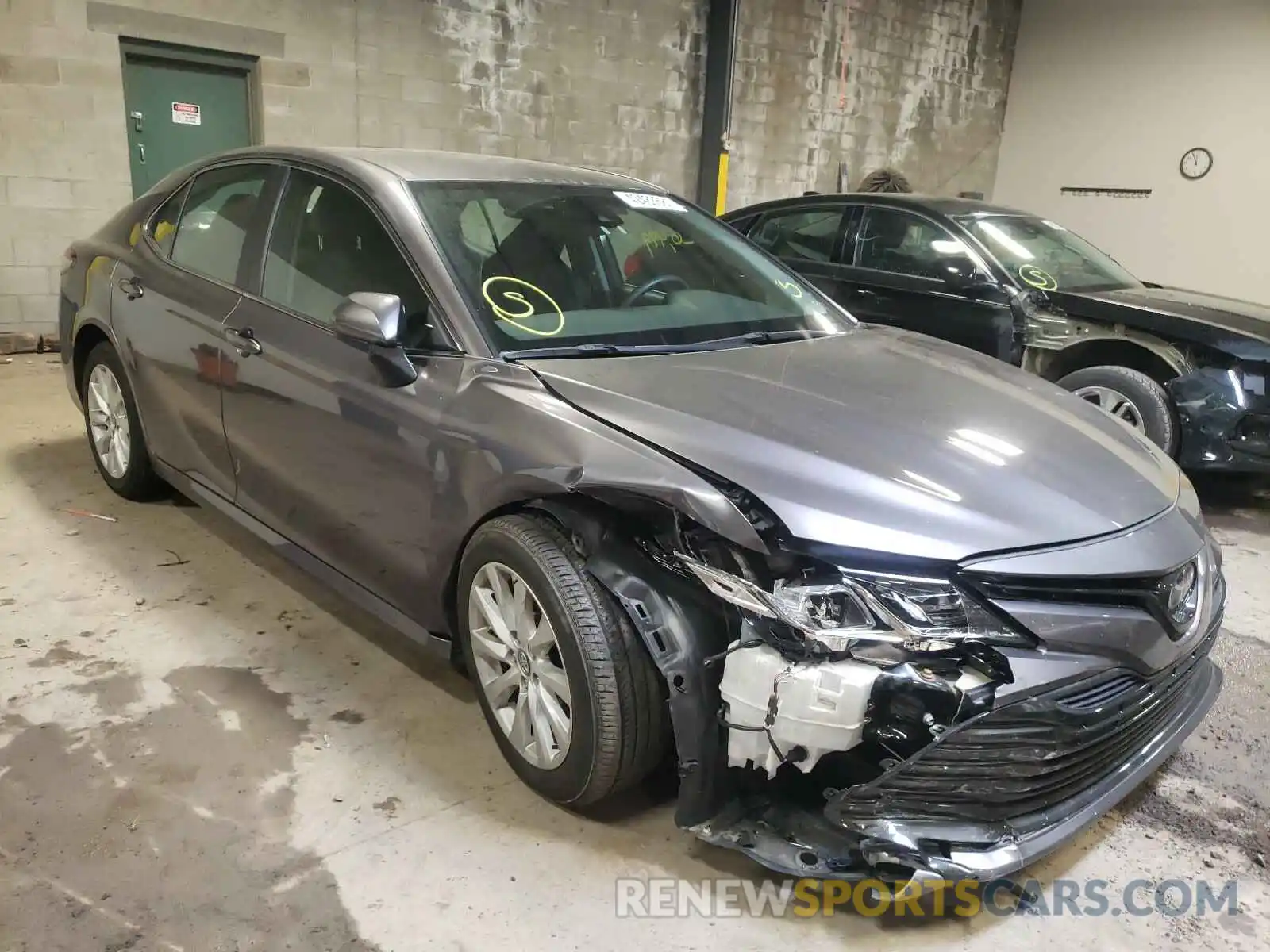 1 Photograph of a damaged car 4T1B11HK8KU193488 TOYOTA CAMRY 2019