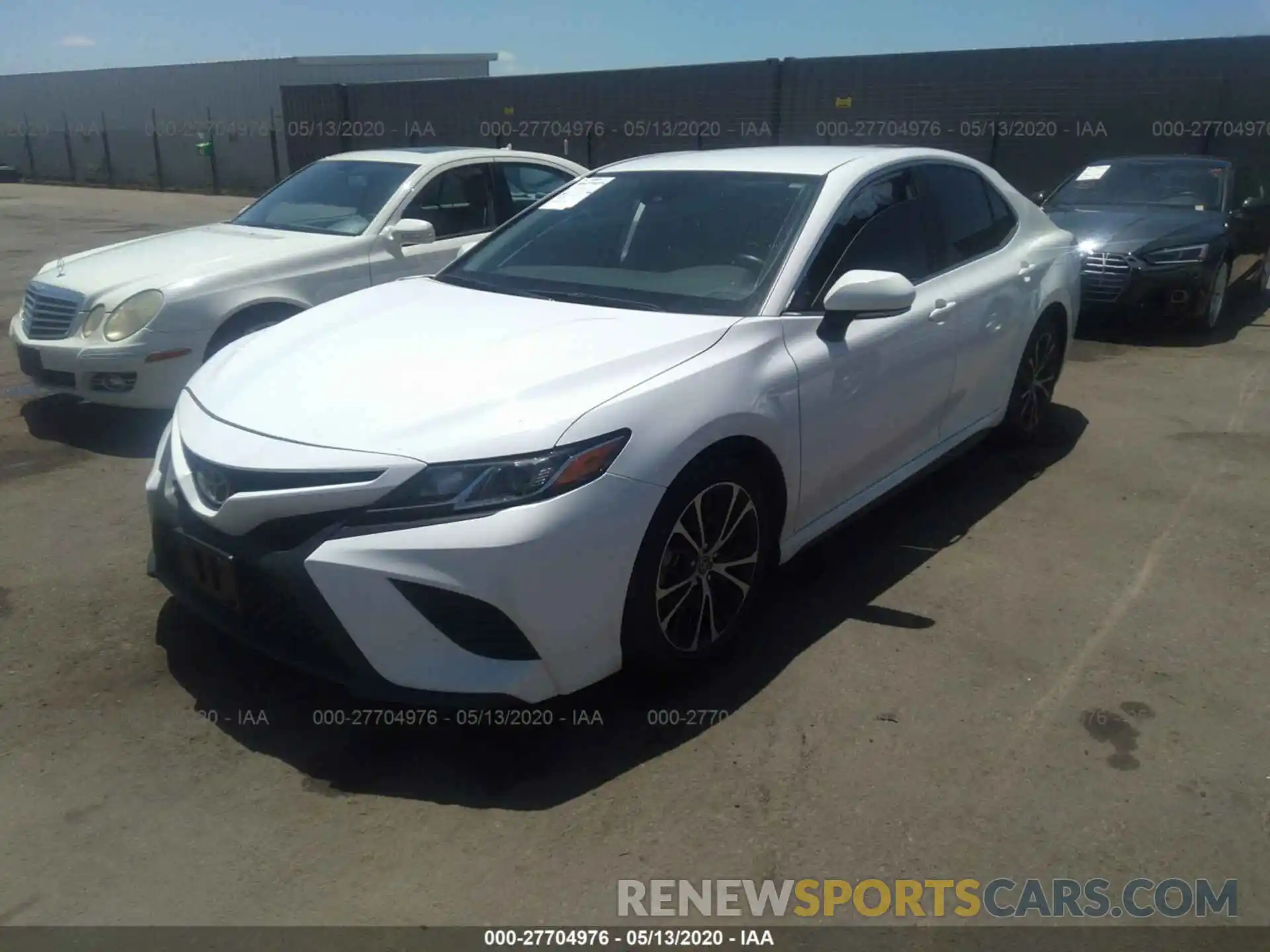 2 Photograph of a damaged car 4T1B11HK8KU193507 TOYOTA CAMRY 2019