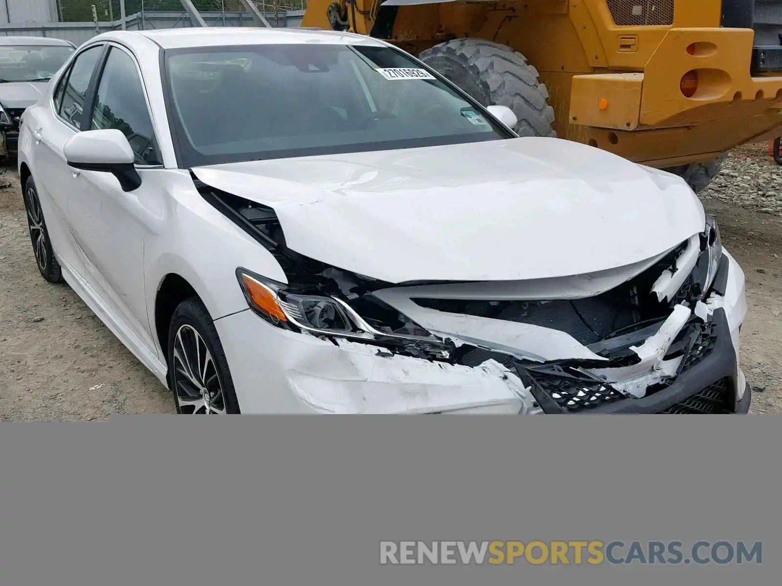 1 Photograph of a damaged car 4T1B11HK8KU193913 TOYOTA CAMRY 2019