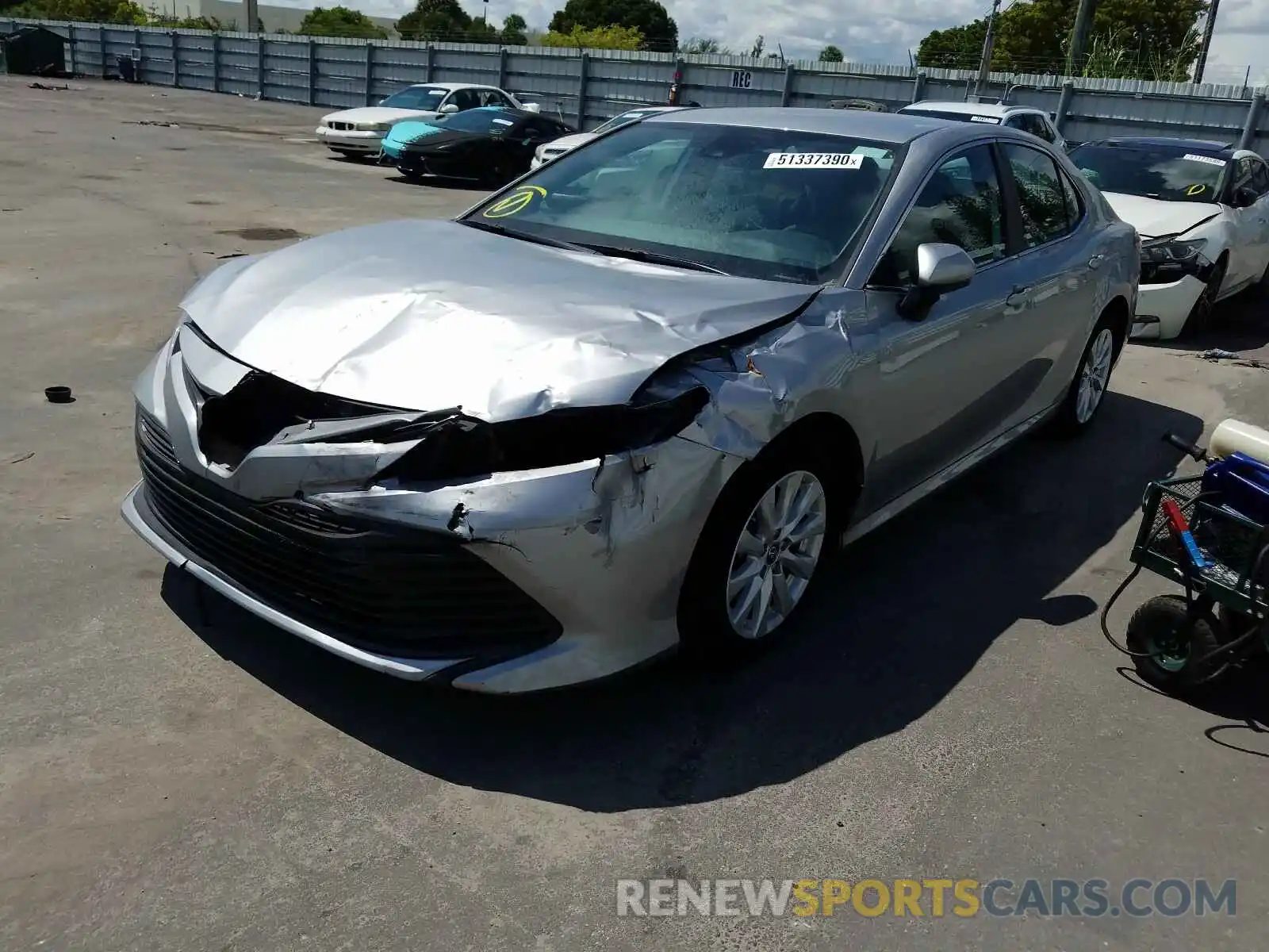 2 Photograph of a damaged car 4T1B11HK8KU194527 TOYOTA CAMRY 2019