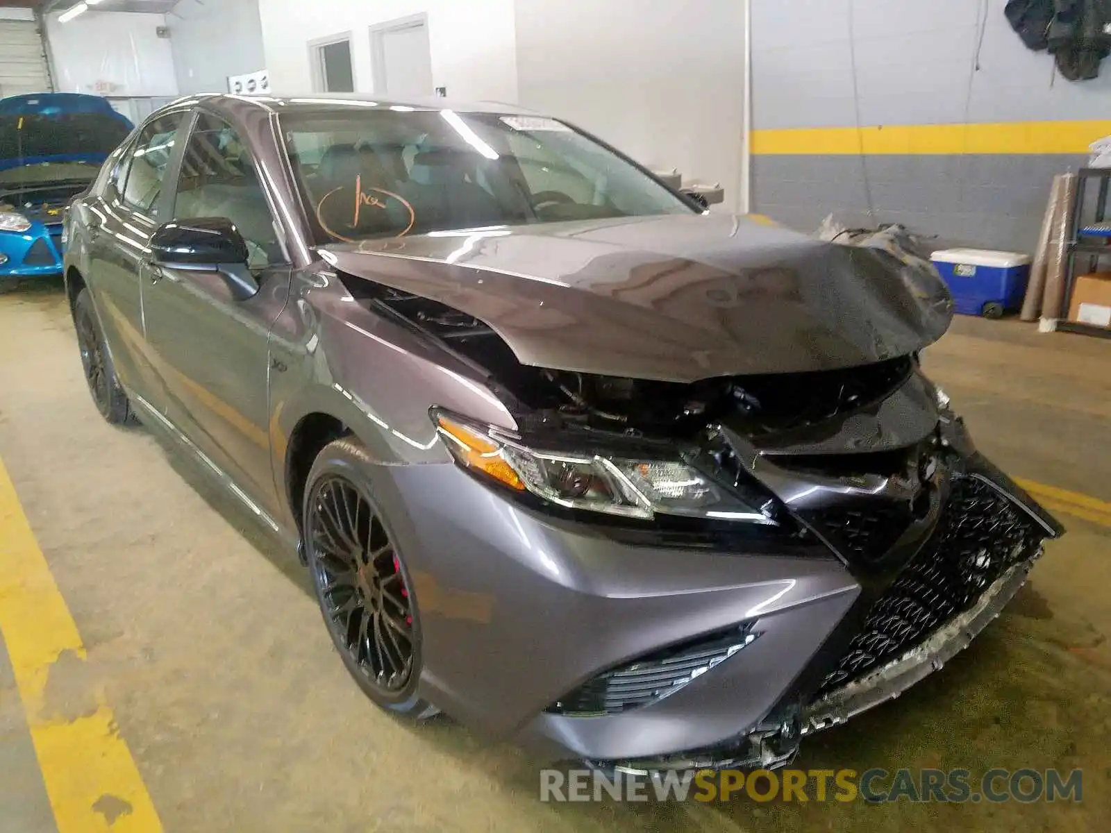 1 Photograph of a damaged car 4T1B11HK8KU194706 TOYOTA CAMRY 2019