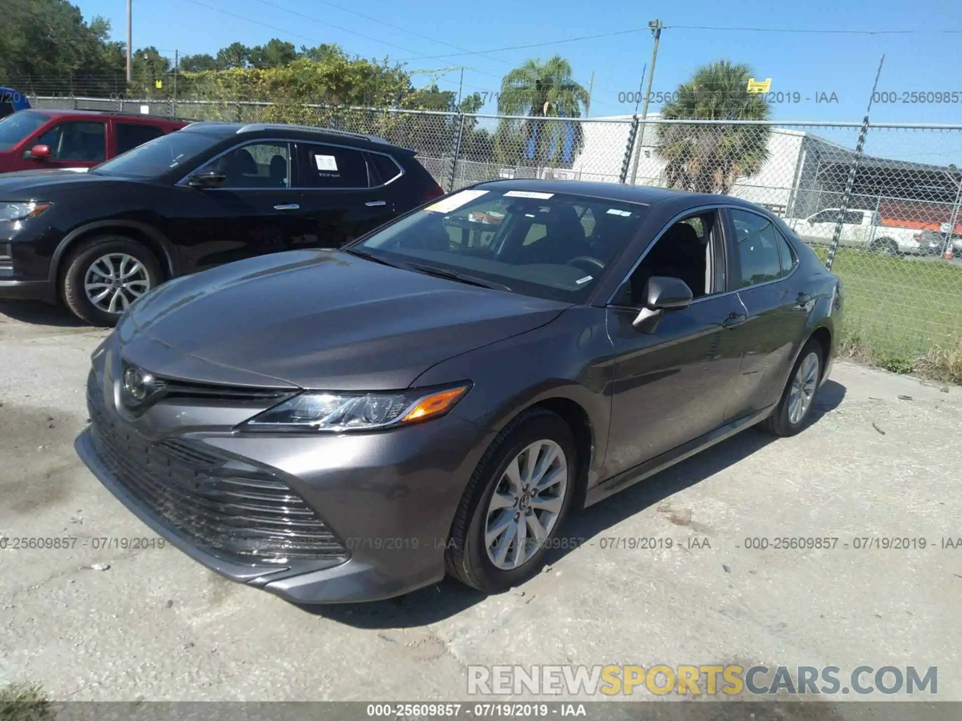 2 Photograph of a damaged car 4T1B11HK8KU195032 TOYOTA CAMRY 2019