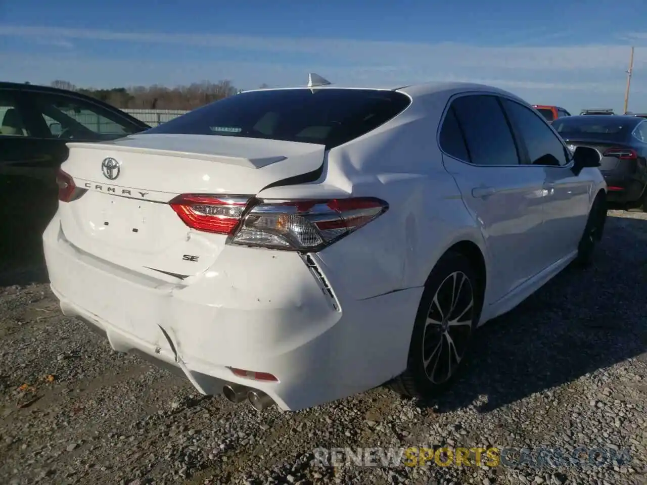 4 Photograph of a damaged car 4T1B11HK8KU197282 TOYOTA CAMRY 2019