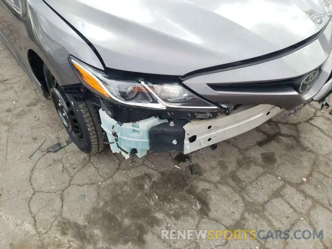 9 Фотография поврежденного автомобиля 4T1B11HK8KU199405 TOYOTA CAMRY 2019