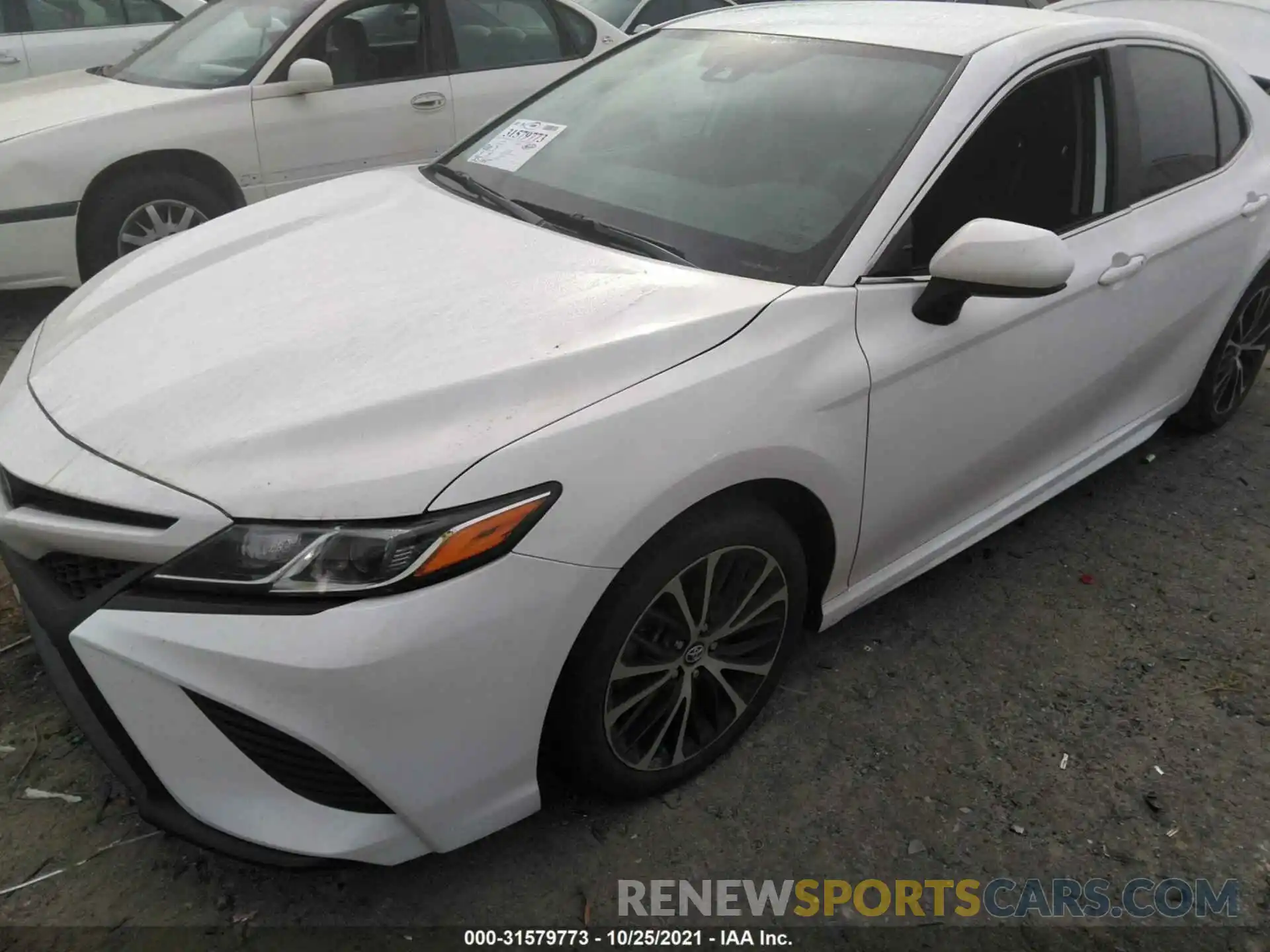 2 Photograph of a damaged car 4T1B11HK8KU200312 TOYOTA CAMRY 2019