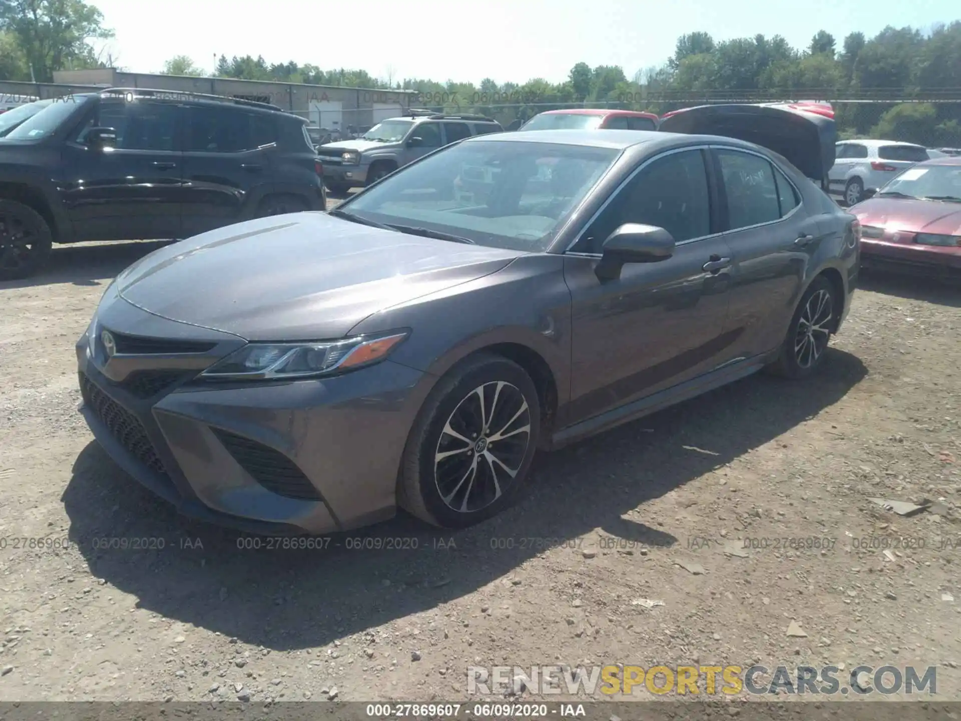 2 Photograph of a damaged car 4T1B11HK8KU200665 TOYOTA CAMRY 2019