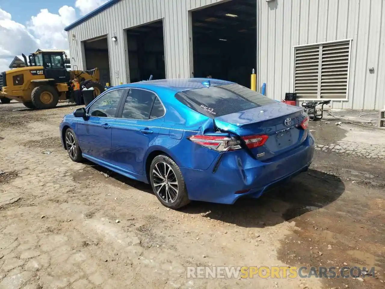 3 Photograph of a damaged car 4T1B11HK8KU201475 TOYOTA CAMRY 2019