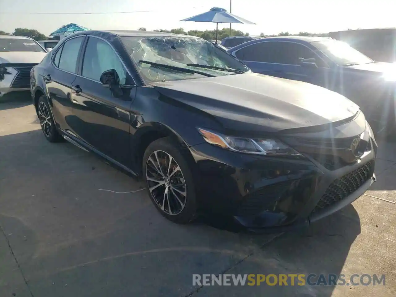 1 Photograph of a damaged car 4T1B11HK8KU204182 TOYOTA CAMRY 2019