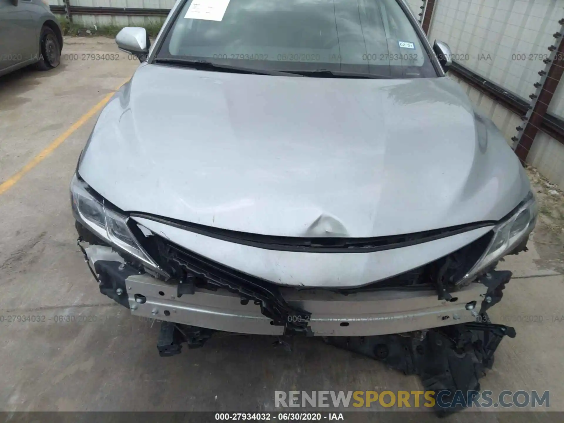 6 Photograph of a damaged car 4T1B11HK8KU205185 TOYOTA CAMRY 2019