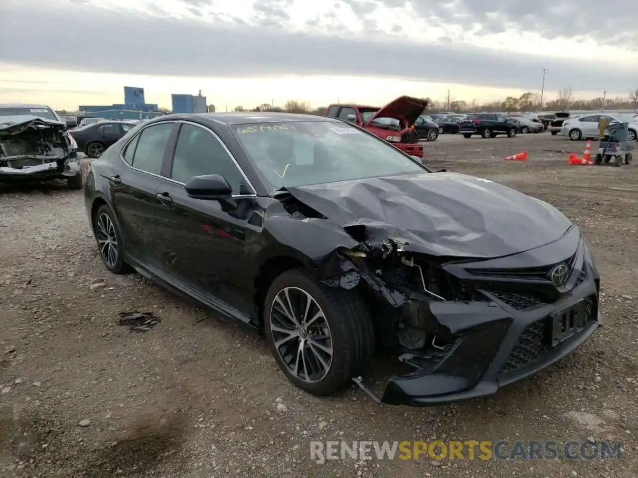 1 Photograph of a damaged car 4T1B11HK8KU205204 TOYOTA CAMRY 2019