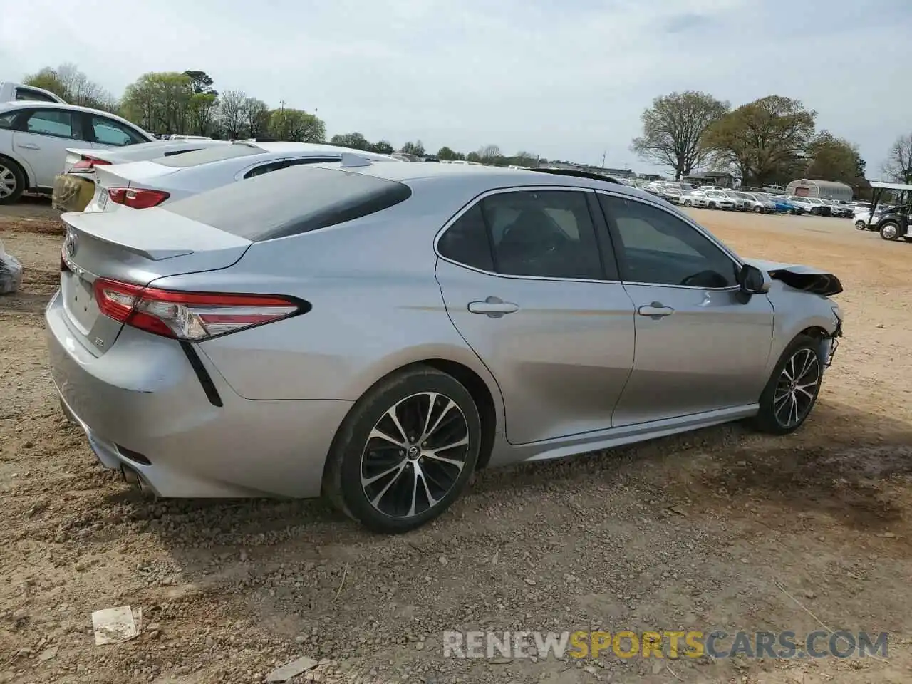 3 Photograph of a damaged car 4T1B11HK8KU205221 TOYOTA CAMRY 2019