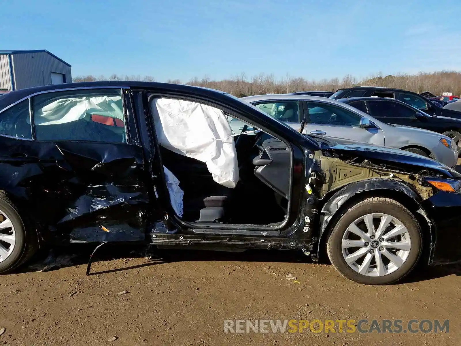 9 Photograph of a damaged car 4T1B11HK8KU205770 TOYOTA CAMRY 2019