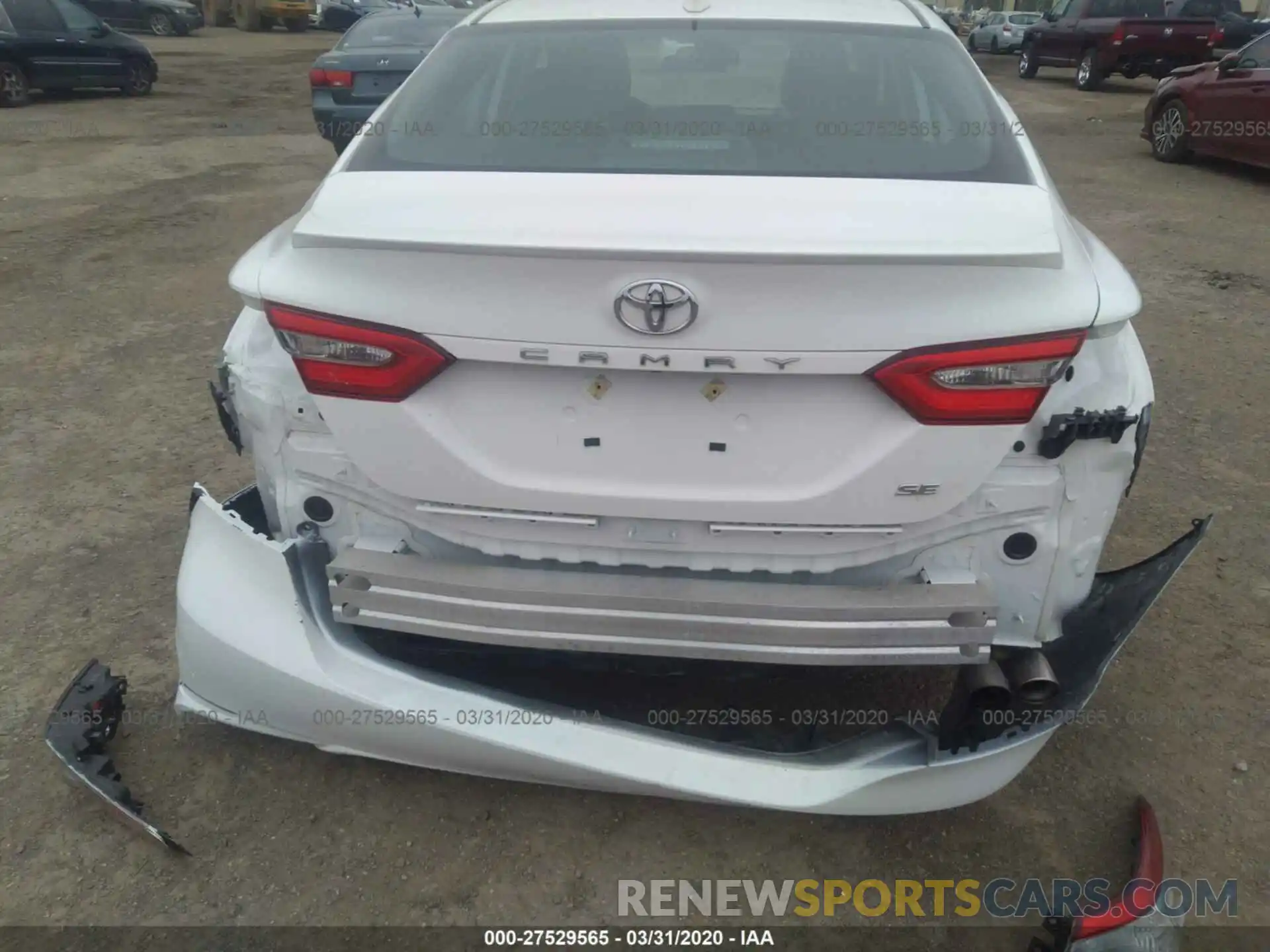 6 Photograph of a damaged car 4T1B11HK8KU206238 TOYOTA CAMRY 2019