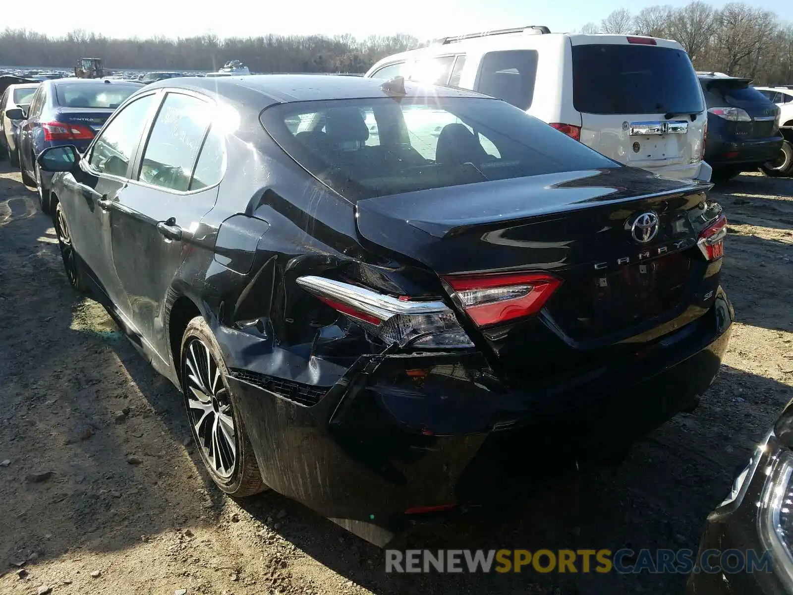 3 Photograph of a damaged car 4T1B11HK8KU206434 TOYOTA CAMRY 2019