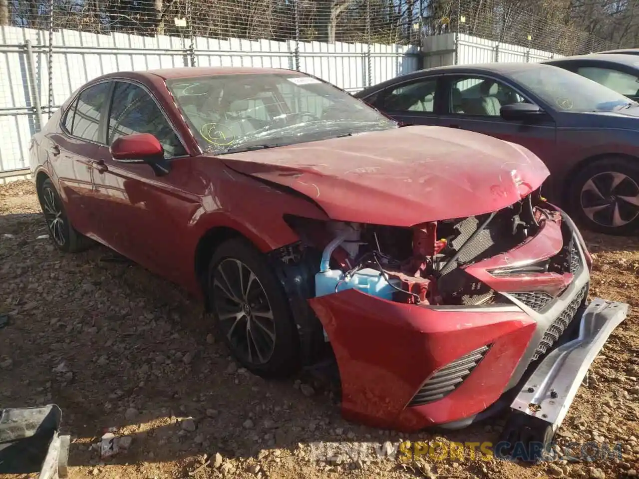 1 Photograph of a damaged car 4T1B11HK8KU206630 TOYOTA CAMRY 2019