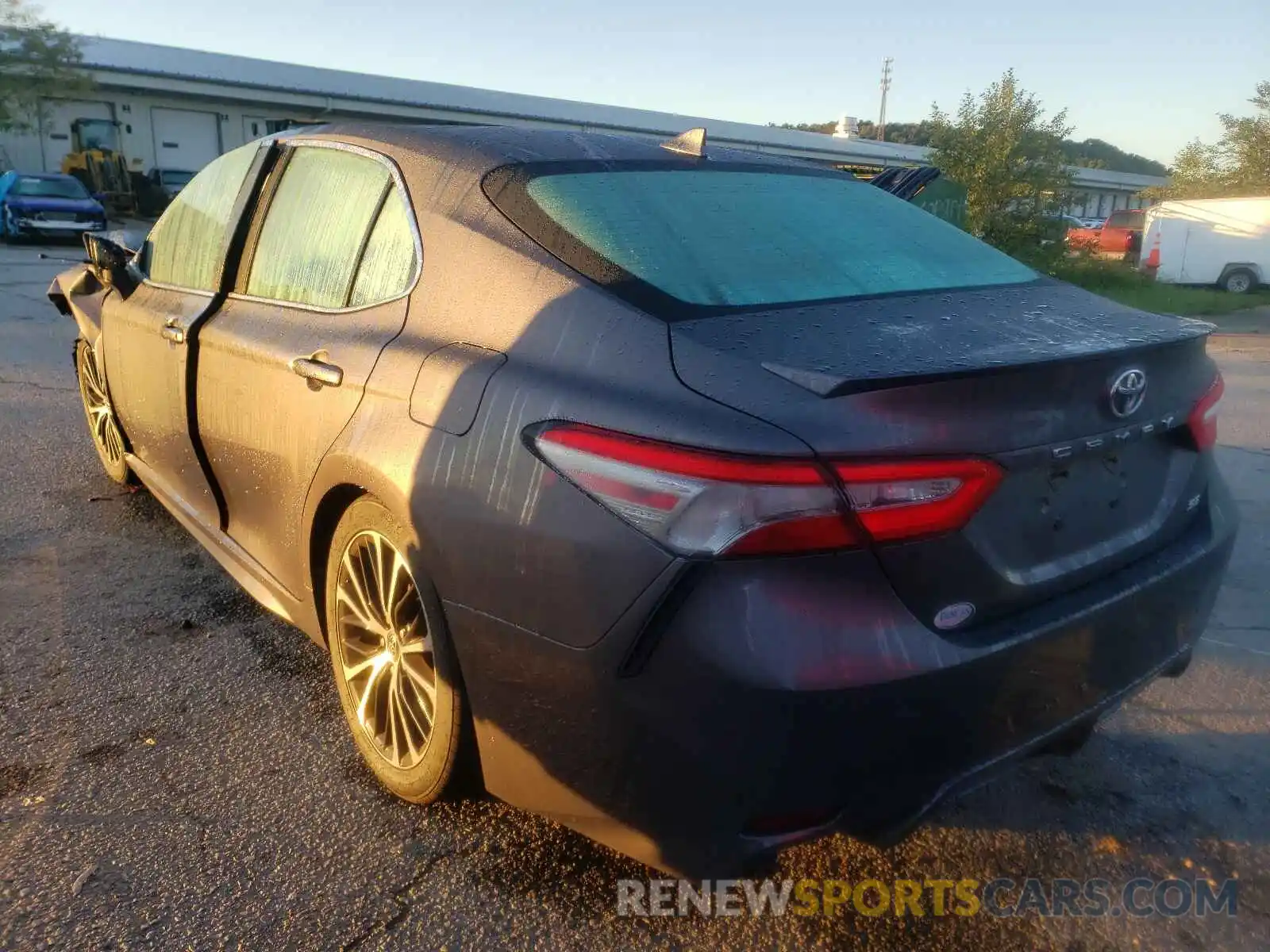 3 Photograph of a damaged car 4T1B11HK8KU206708 TOYOTA CAMRY 2019