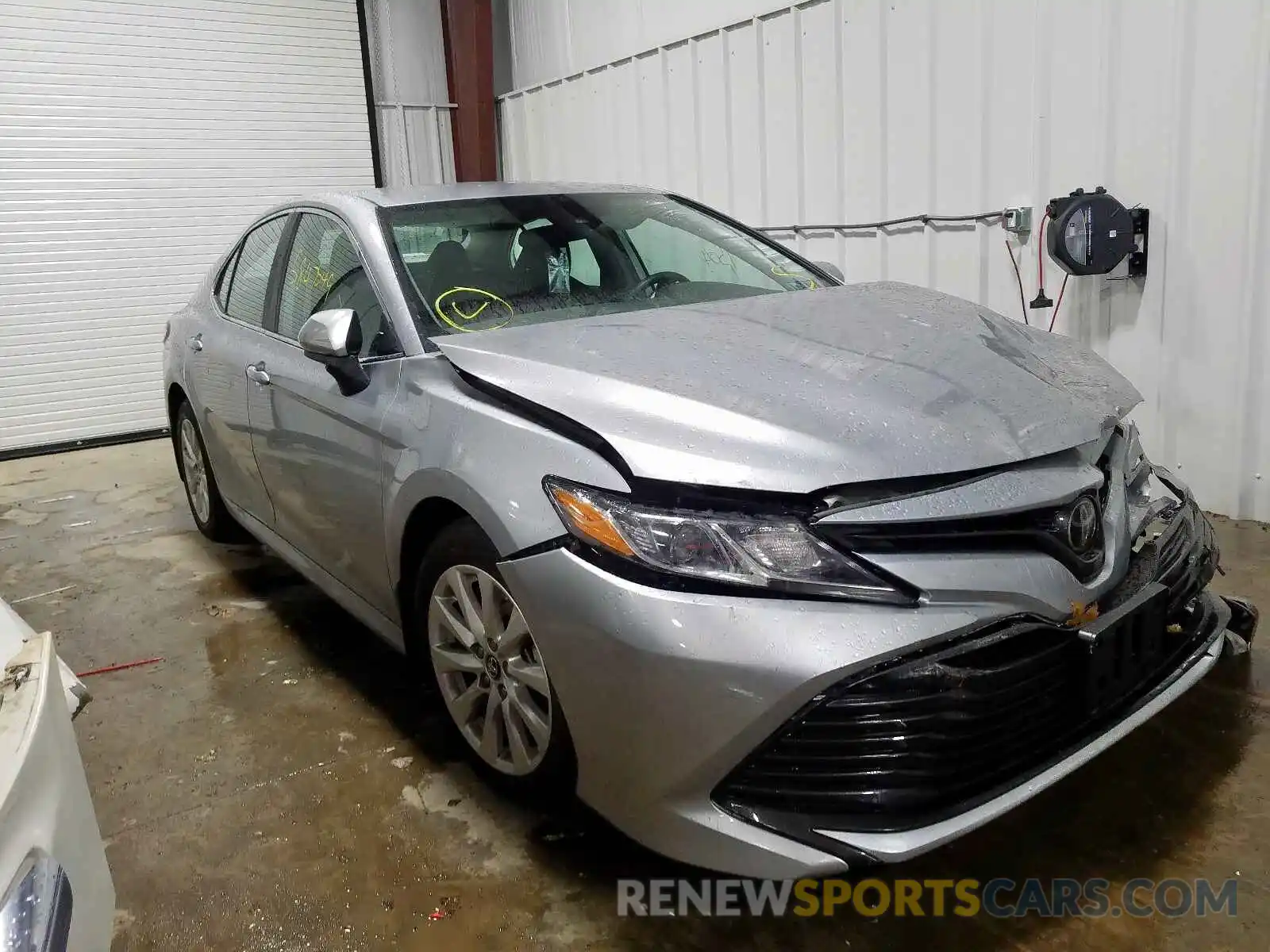 1 Photograph of a damaged car 4T1B11HK8KU208474 TOYOTA CAMRY 2019