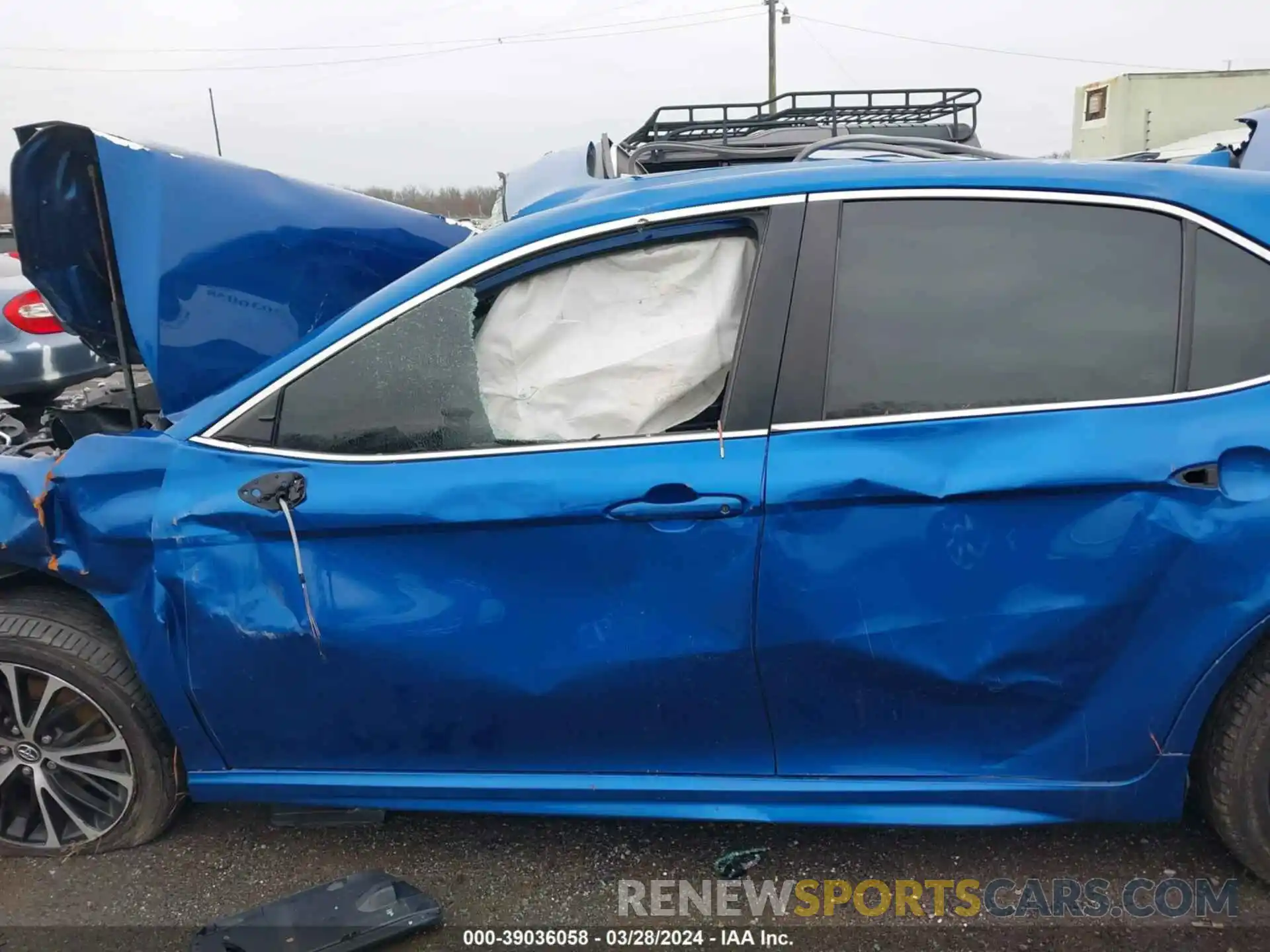 13 Photograph of a damaged car 4T1B11HK8KU213562 TOYOTA CAMRY 2019