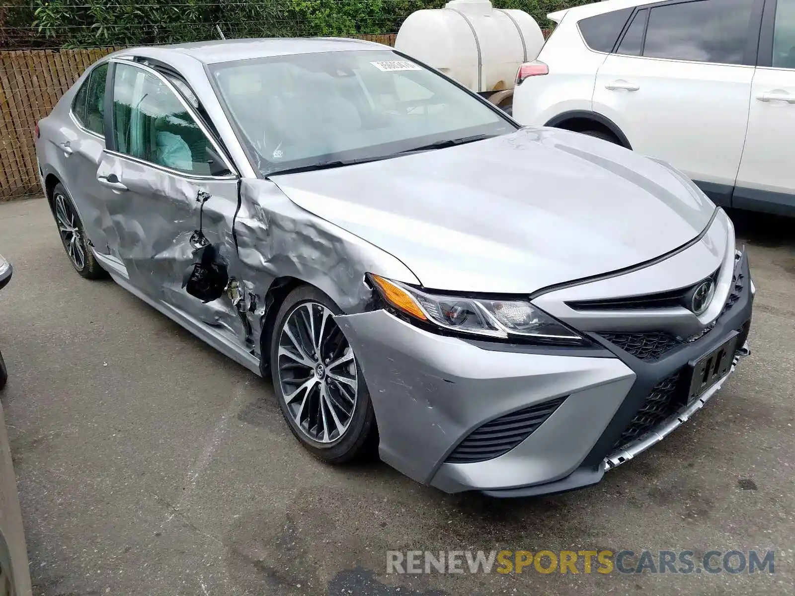 1 Photograph of a damaged car 4T1B11HK8KU214422 TOYOTA CAMRY 2019