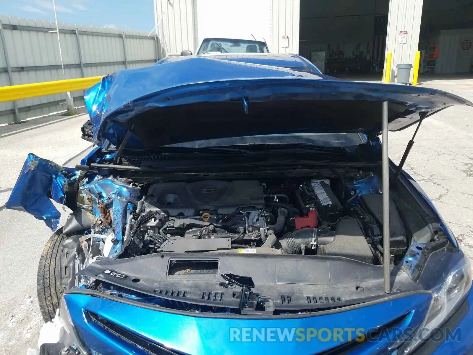 7 Фотография поврежденного автомобиля 4T1B11HK8KU214470 TOYOTA CAMRY 2019