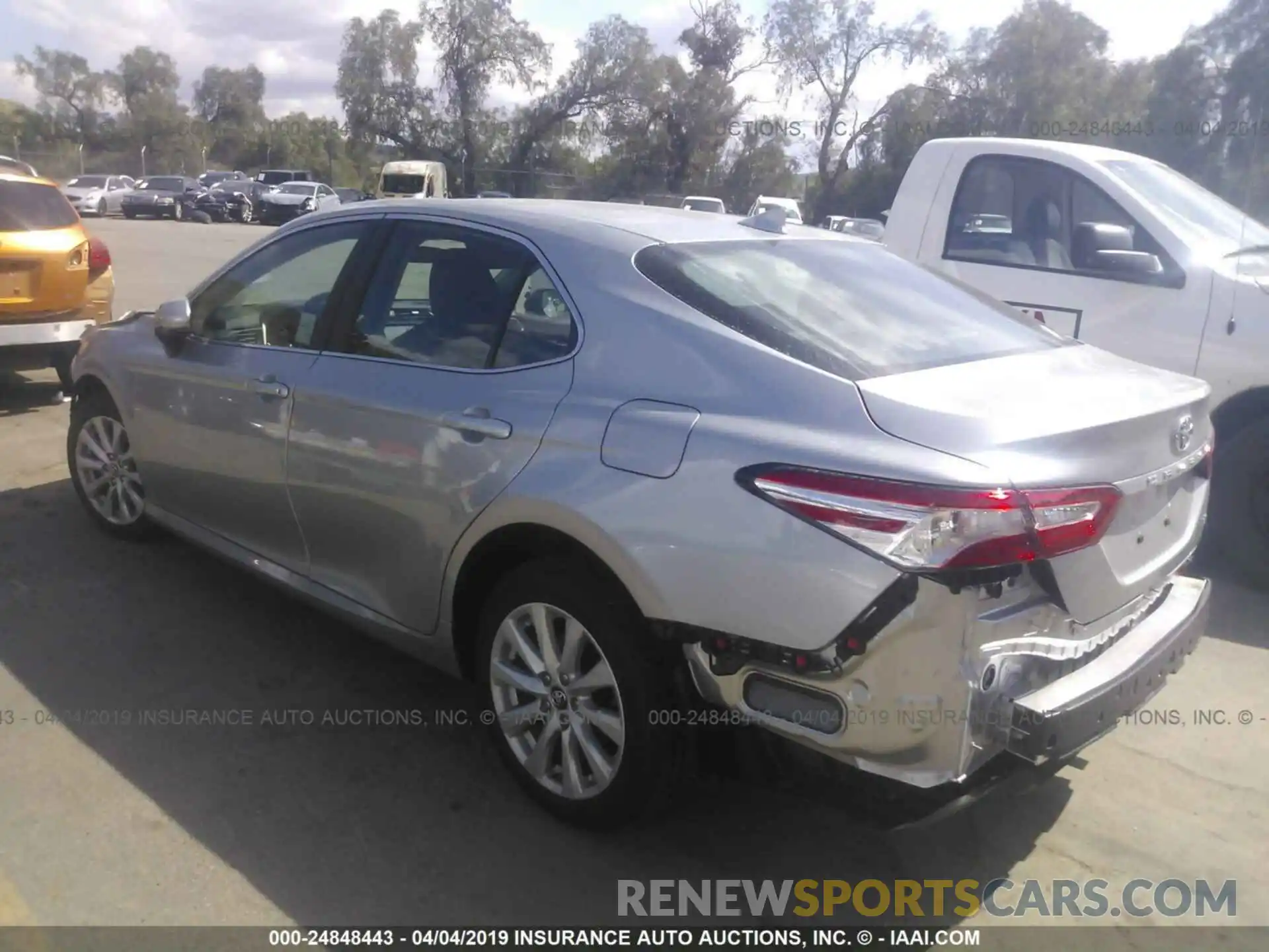 3 Photograph of a damaged car 4T1B11HK8KU214811 TOYOTA CAMRY 2019