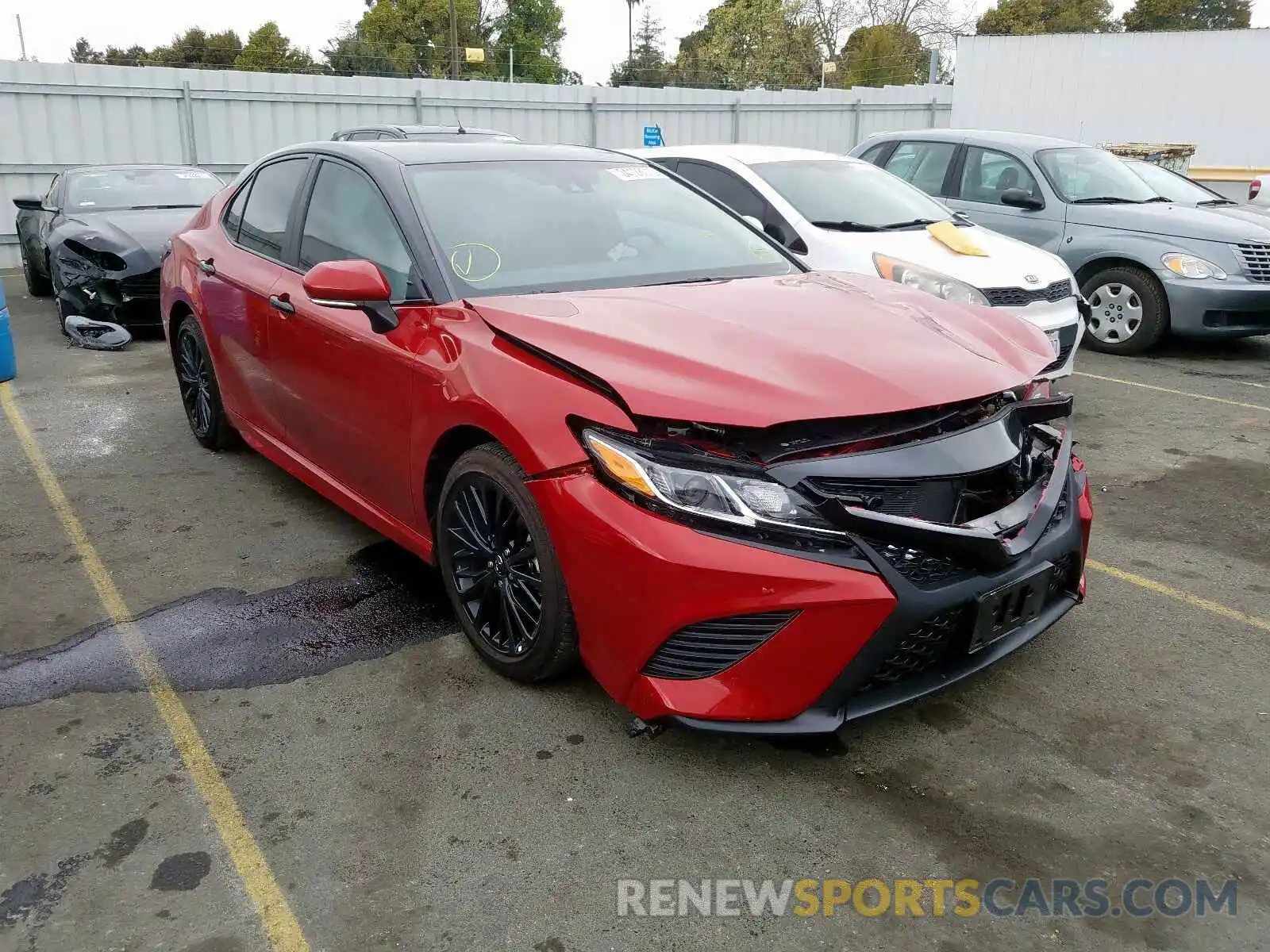 1 Photograph of a damaged car 4T1B11HK8KU214968 TOYOTA CAMRY 2019