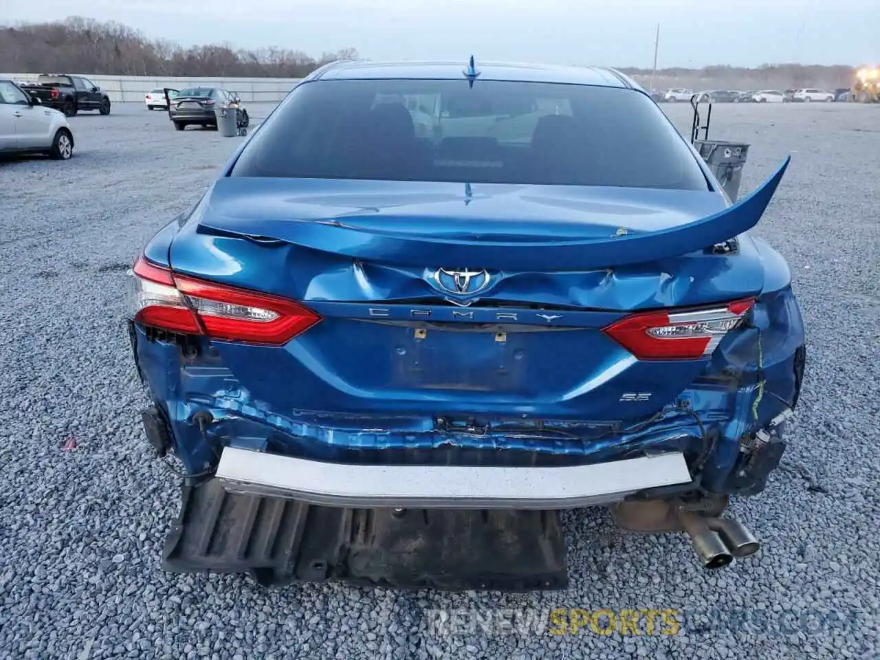 6 Photograph of a damaged car 4T1B11HK8KU215232 TOYOTA CAMRY 2019