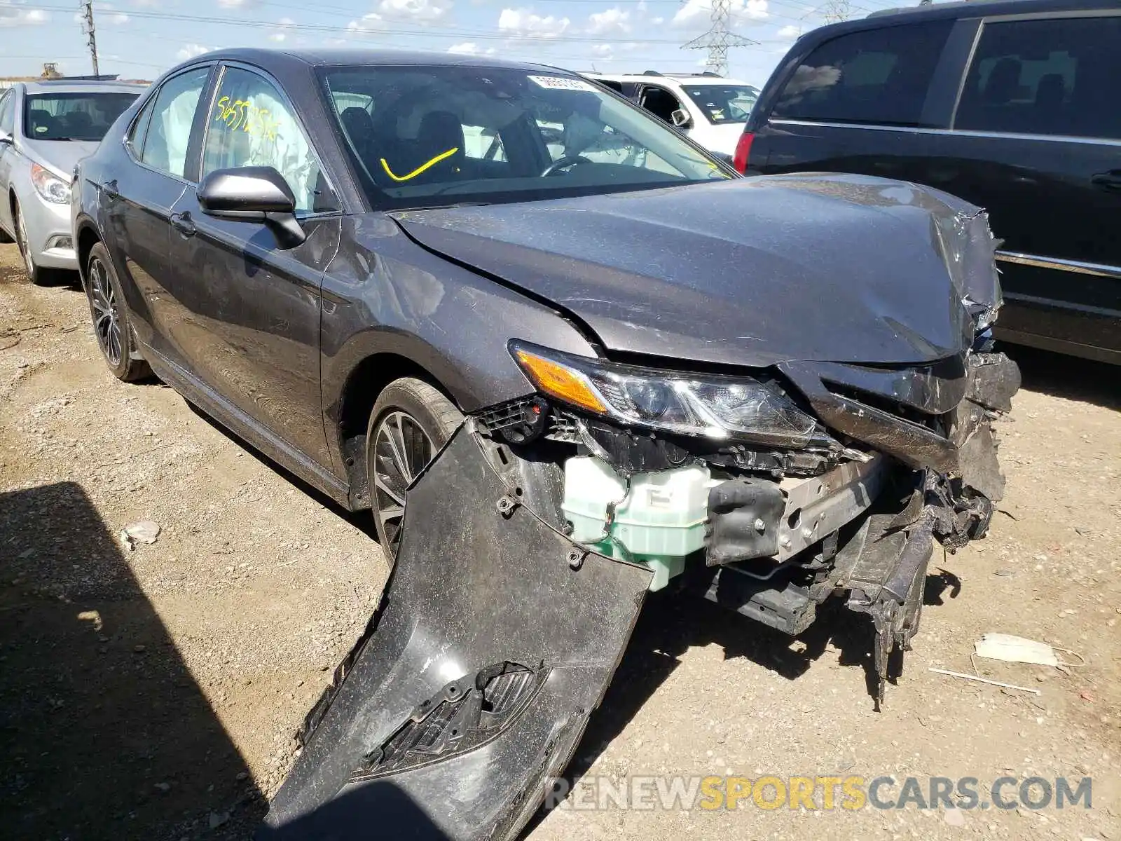 1 Photograph of a damaged car 4T1B11HK8KU215263 TOYOTA CAMRY 2019