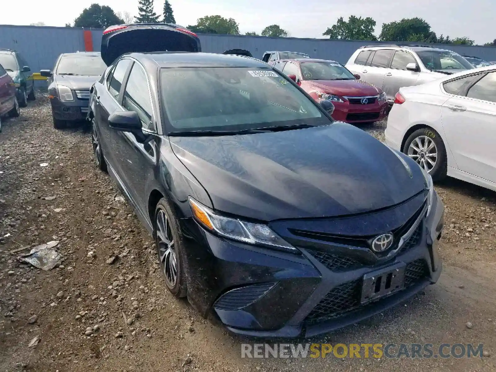 1 Photograph of a damaged car 4T1B11HK8KU215750 TOYOTA CAMRY 2019