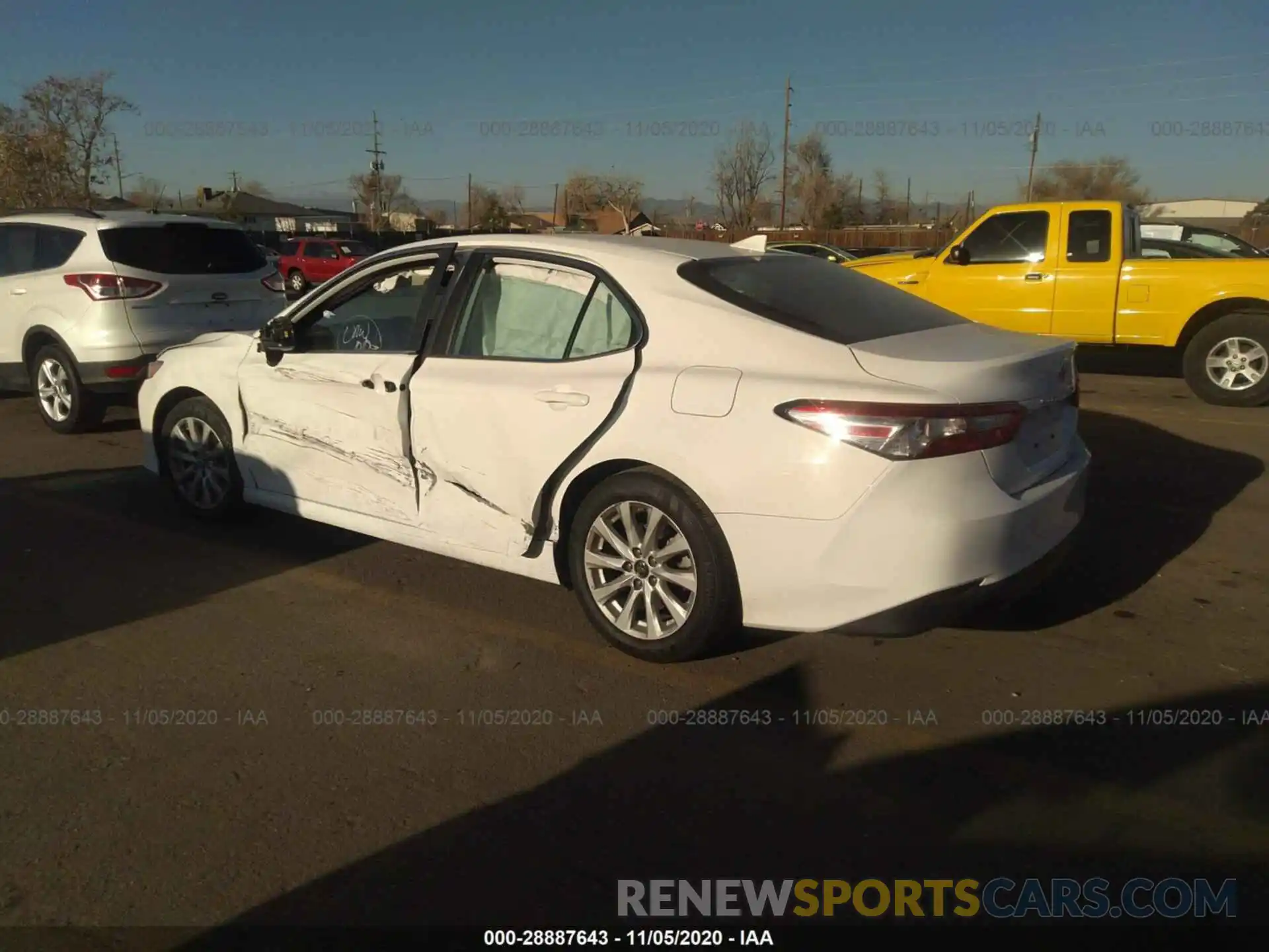 3 Photograph of a damaged car 4T1B11HK8KU218793 TOYOTA CAMRY 2019