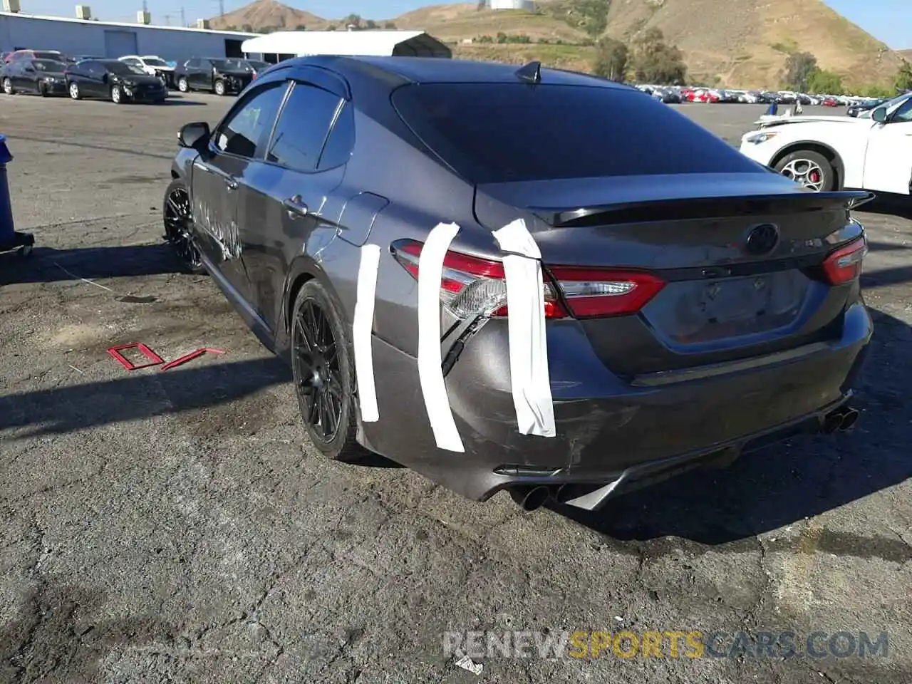 3 Photograph of a damaged car 4T1B11HK8KU219099 TOYOTA CAMRY 2019