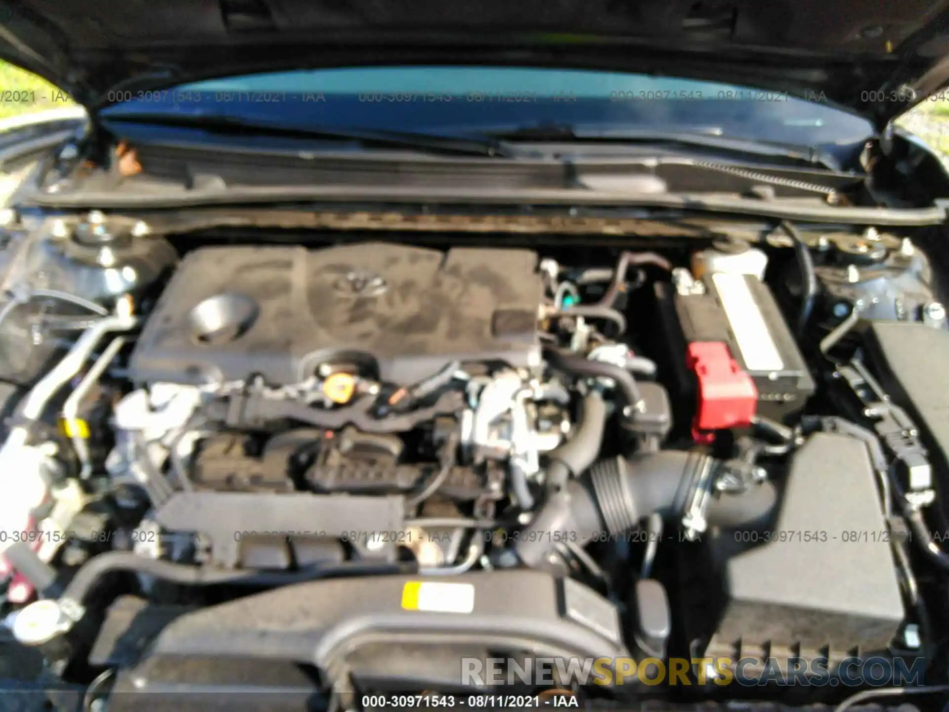 10 Photograph of a damaged car 4T1B11HK8KU222357 TOYOTA CAMRY 2019