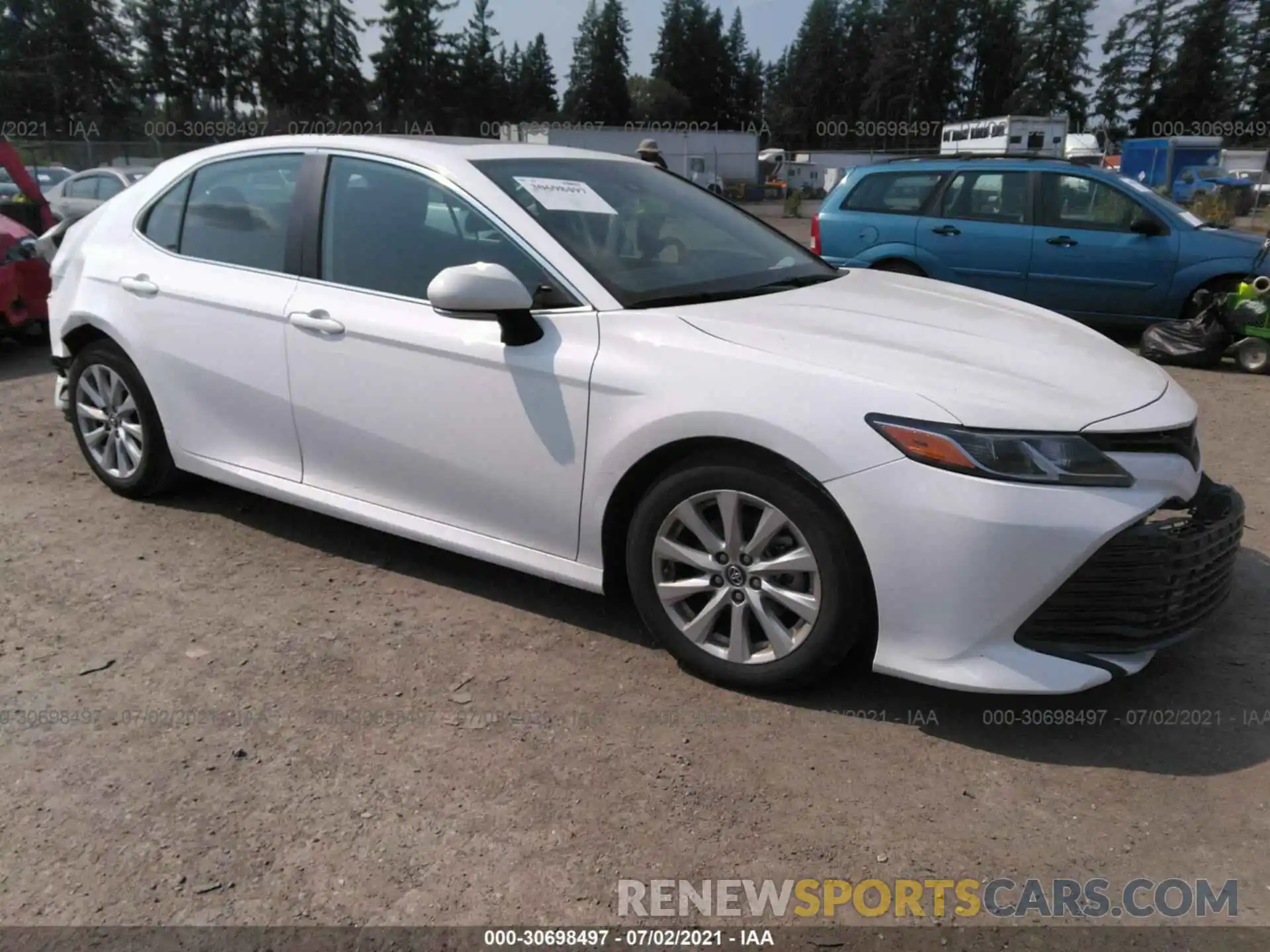 1 Photograph of a damaged car 4T1B11HK8KU222374 TOYOTA CAMRY 2019