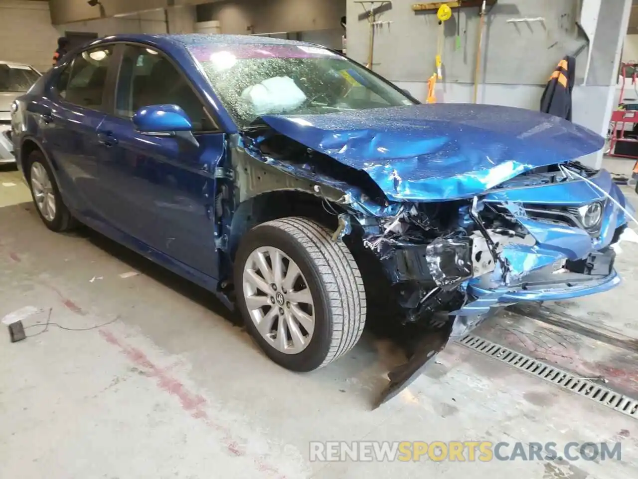 1 Photograph of a damaged car 4T1B11HK8KU222701 TOYOTA CAMRY 2019