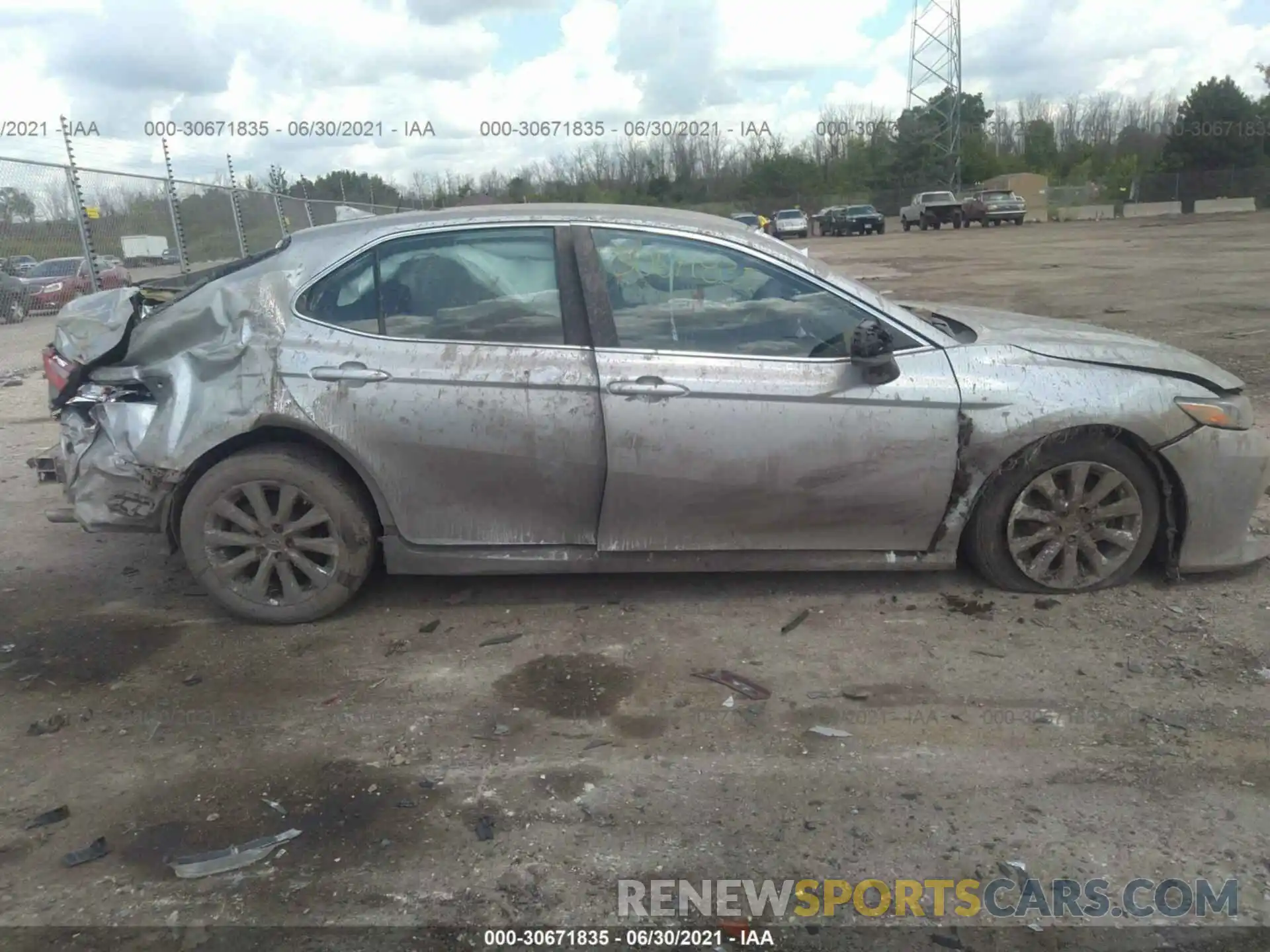 6 Photograph of a damaged car 4T1B11HK8KU223217 TOYOTA CAMRY 2019