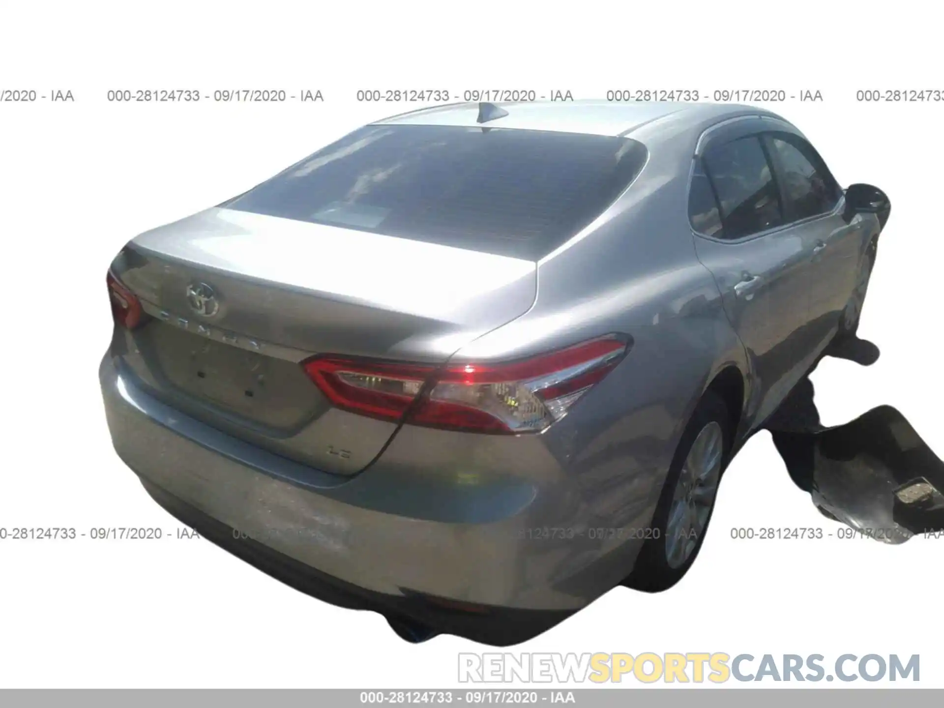 4 Фотография поврежденного автомобиля 4T1B11HK8KU223685 TOYOTA CAMRY 2019