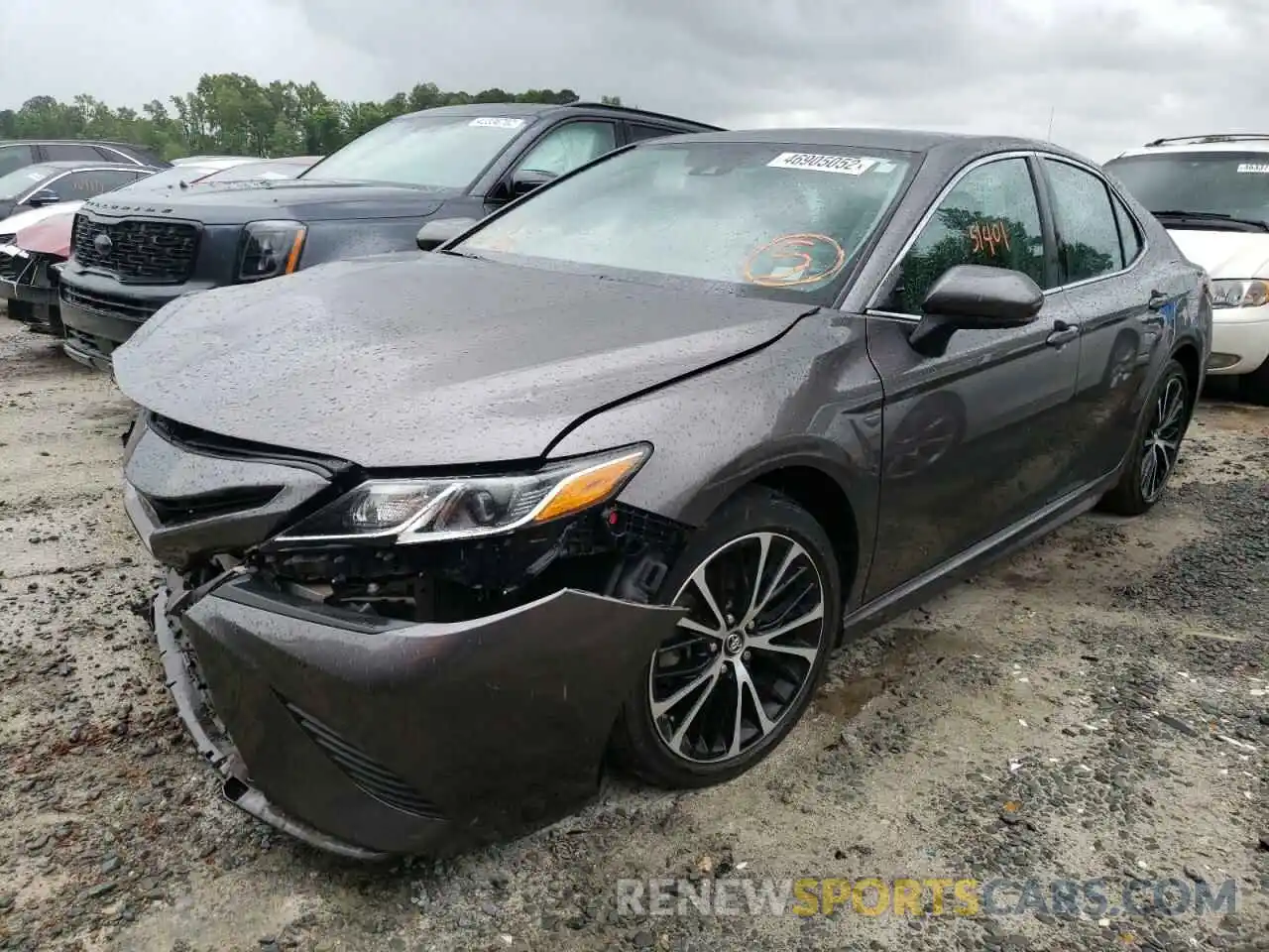 2 Photograph of a damaged car 4T1B11HK8KU224772 TOYOTA CAMRY 2019