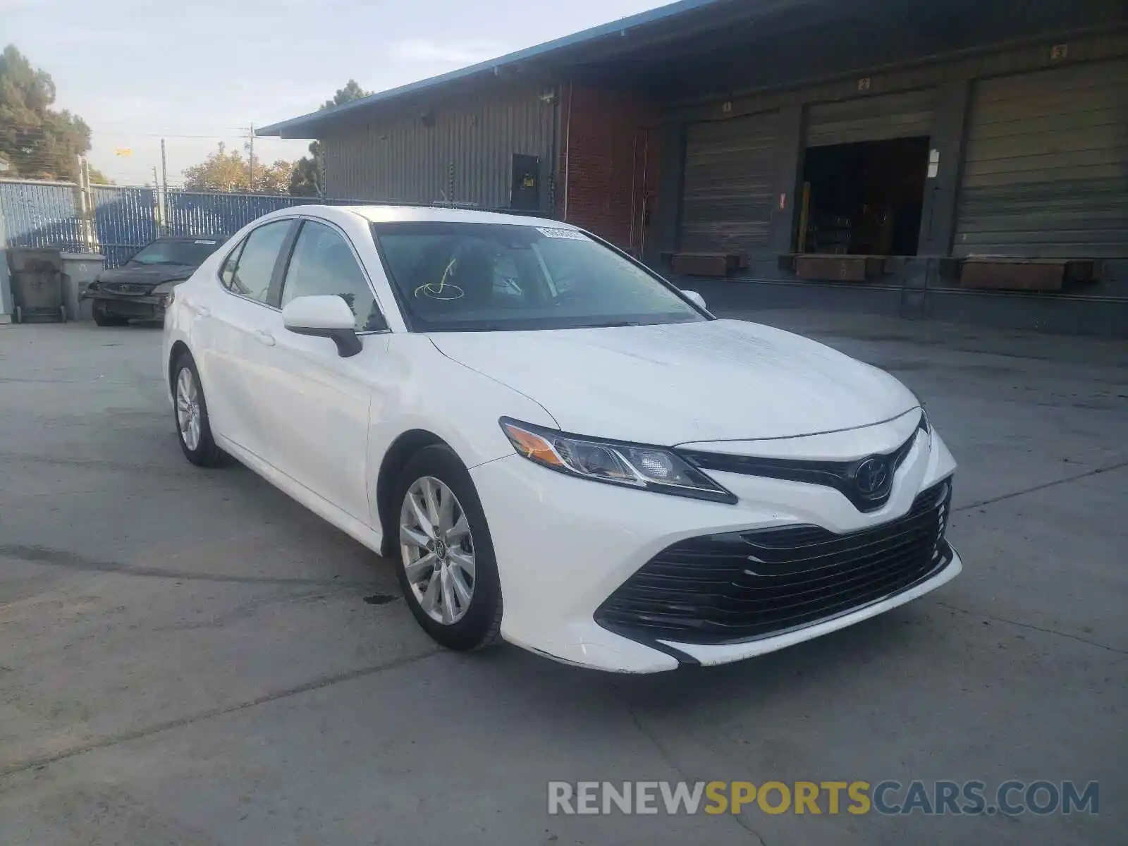 1 Photograph of a damaged car 4T1B11HK8KU226988 TOYOTA CAMRY 2019