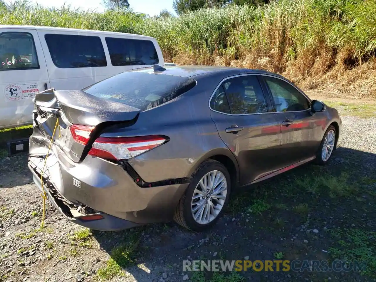 4 Photograph of a damaged car 4T1B11HK8KU227431 TOYOTA CAMRY 2019