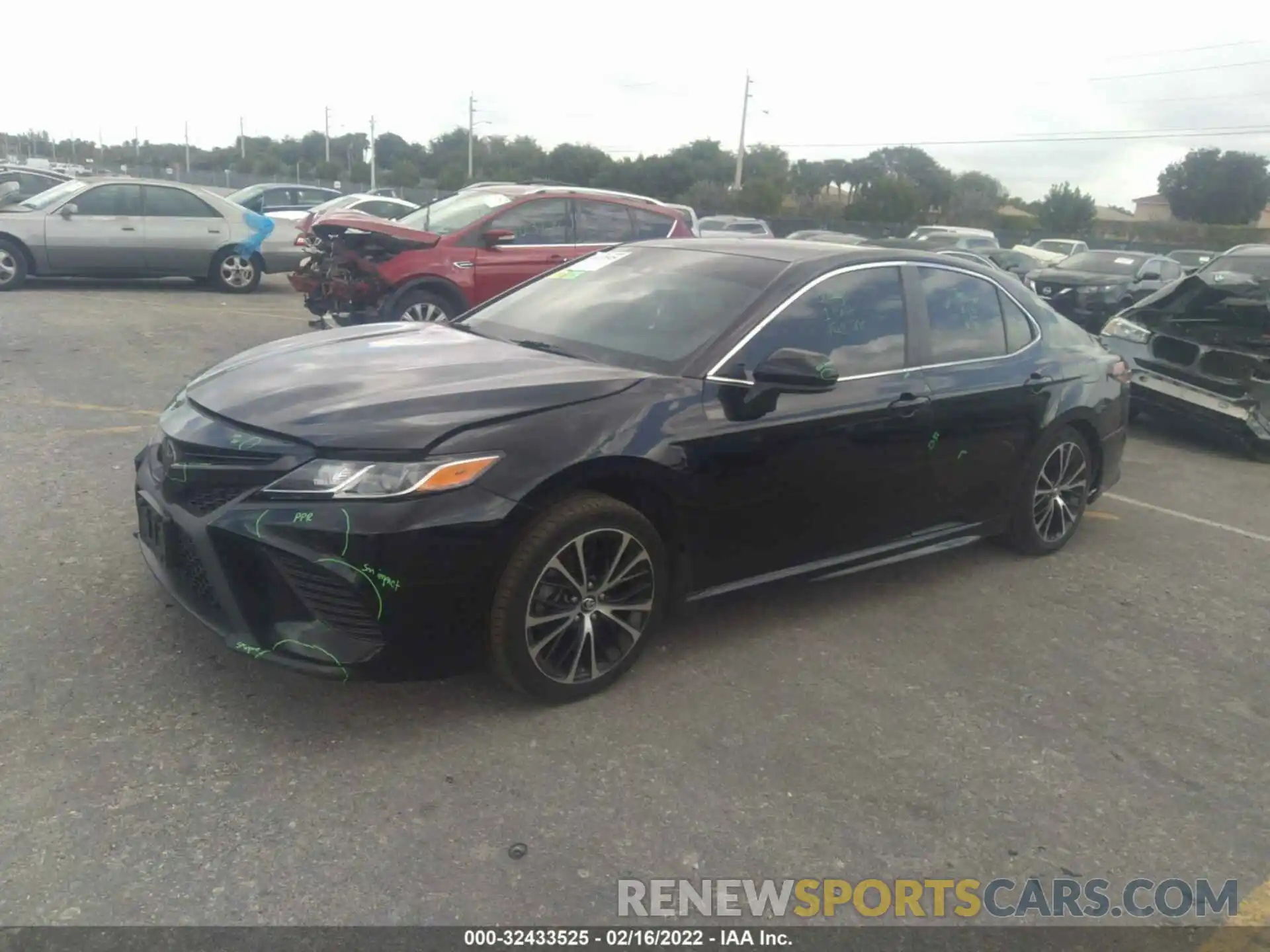 2 Photograph of a damaged car 4T1B11HK8KU228806 TOYOTA CAMRY 2019